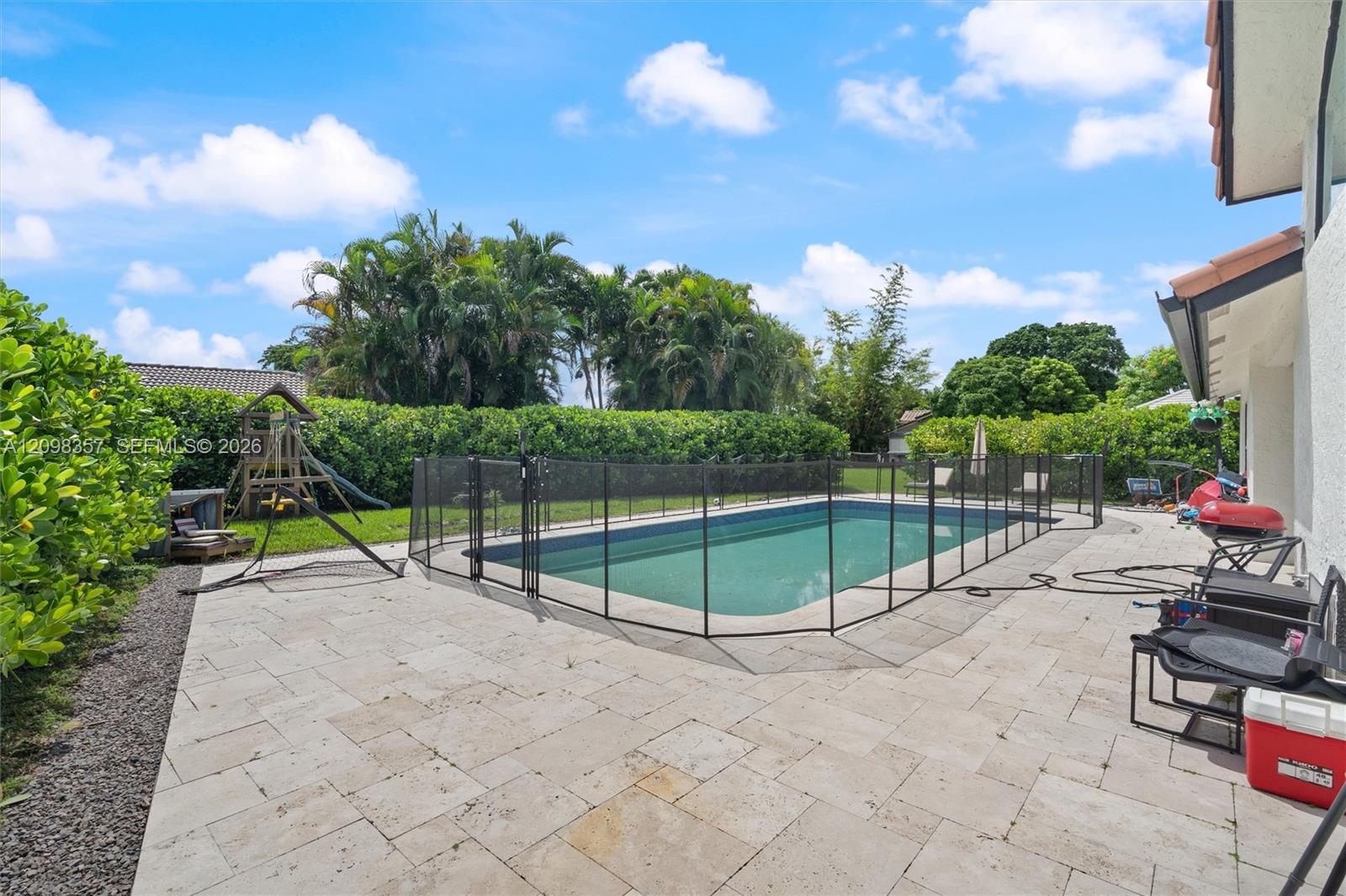 11020 NW 5th Ct