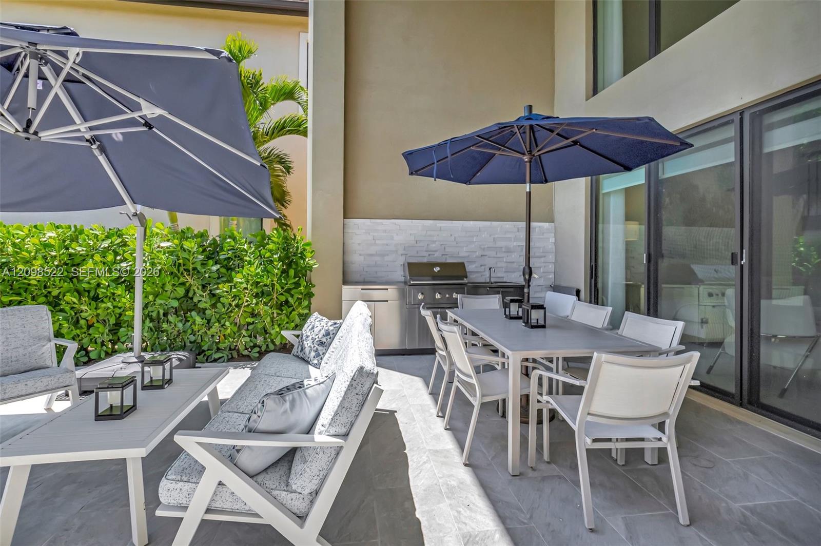 9331 Eden Roc Ct