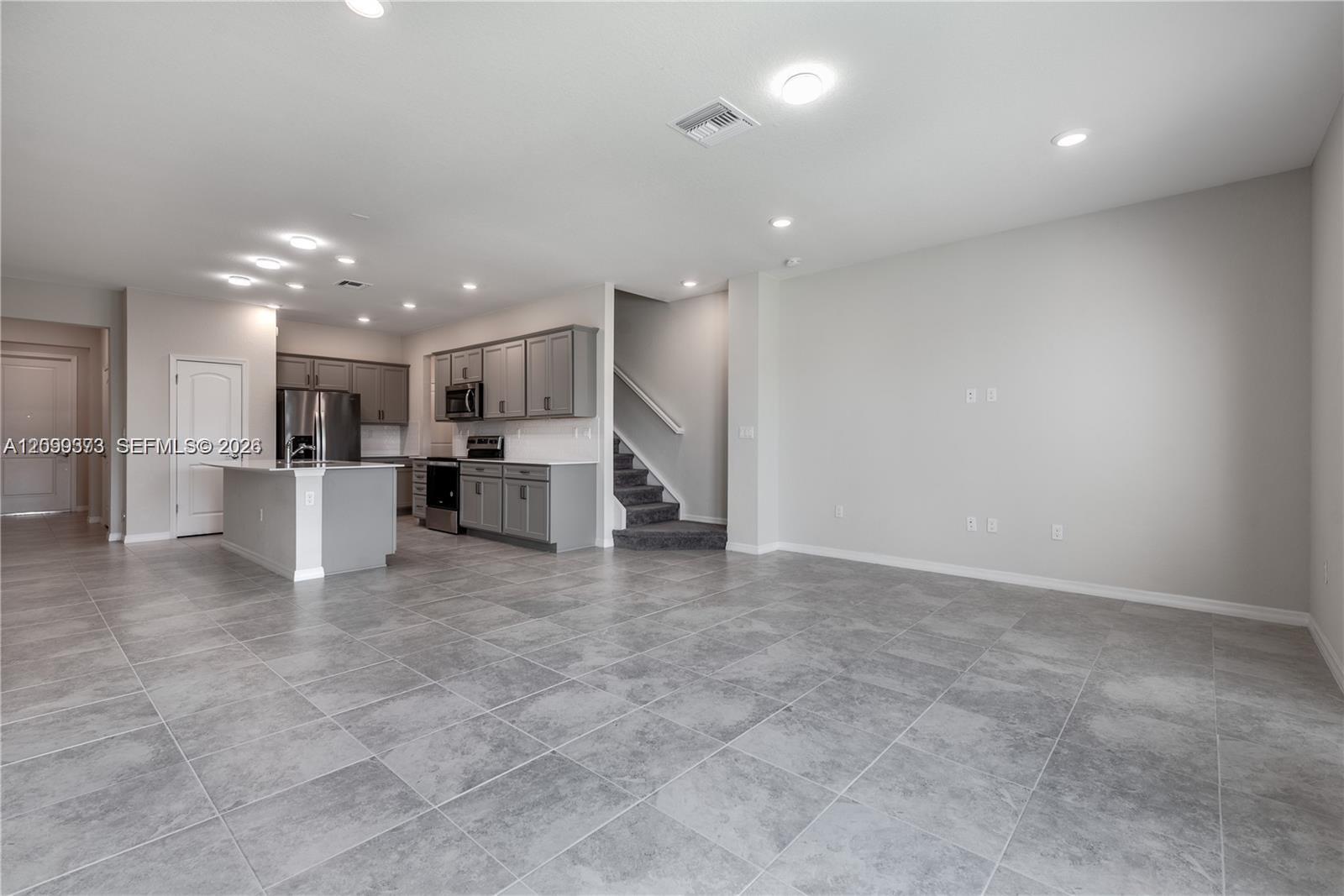 2126 N Appleton Cir N # 2126