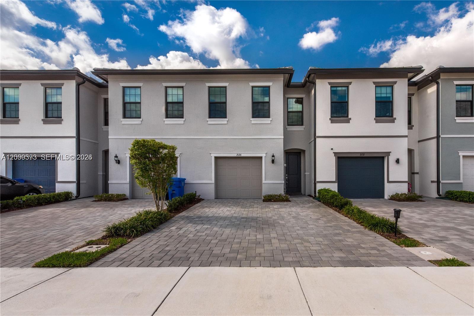 2126 N Appleton Cir N # 2126