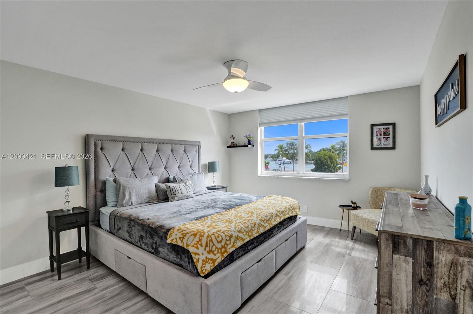 2639 N Riverside Dr # 203
