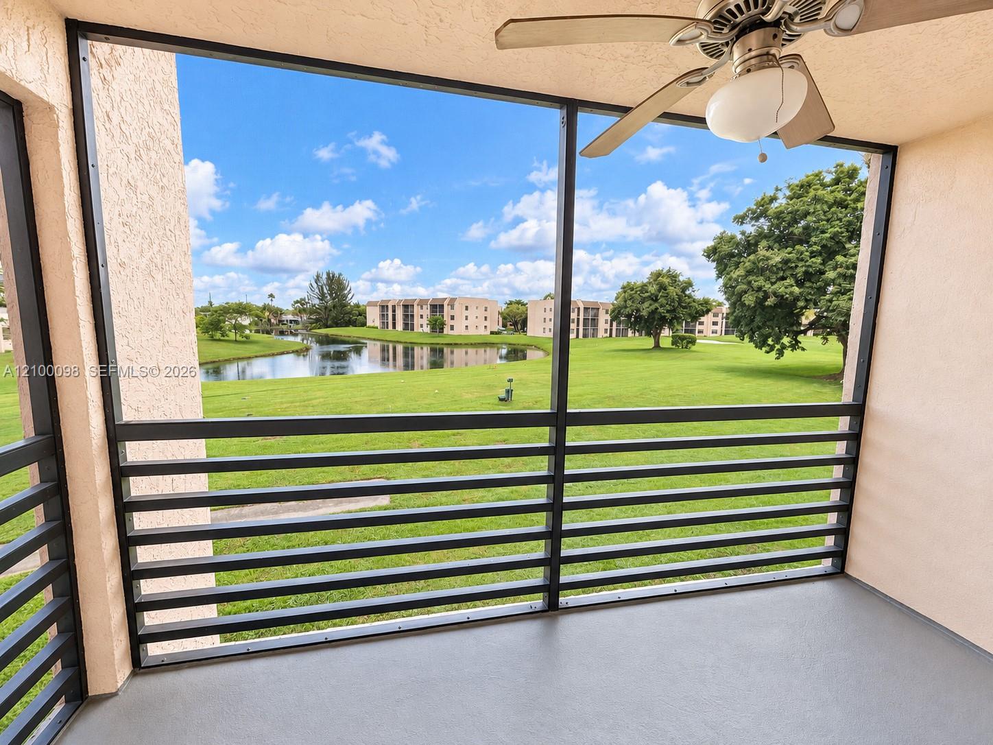 10402 Sunrise Lakes Blvd Unit: 201