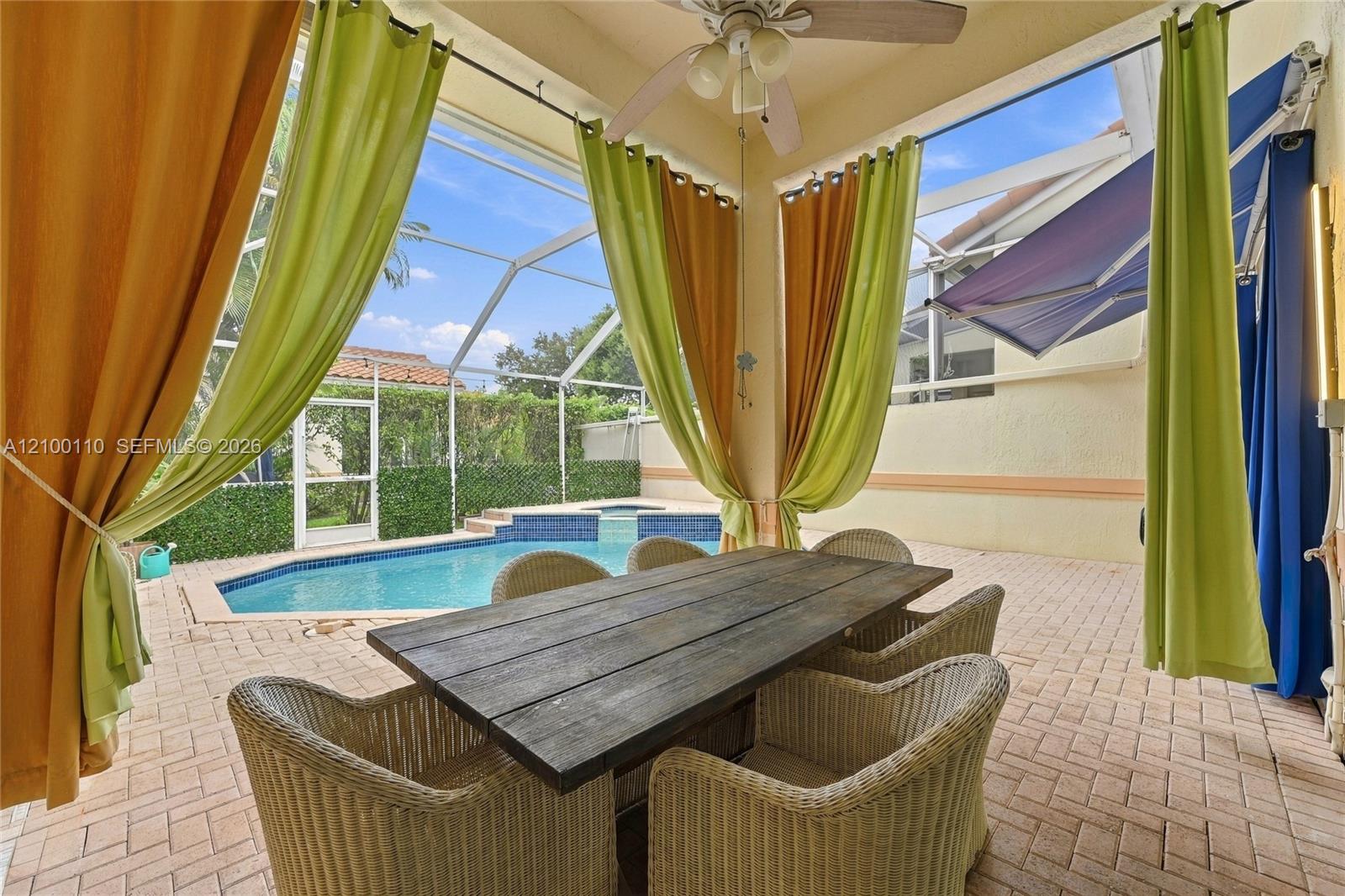 412 W Palm Aire Dr # 412