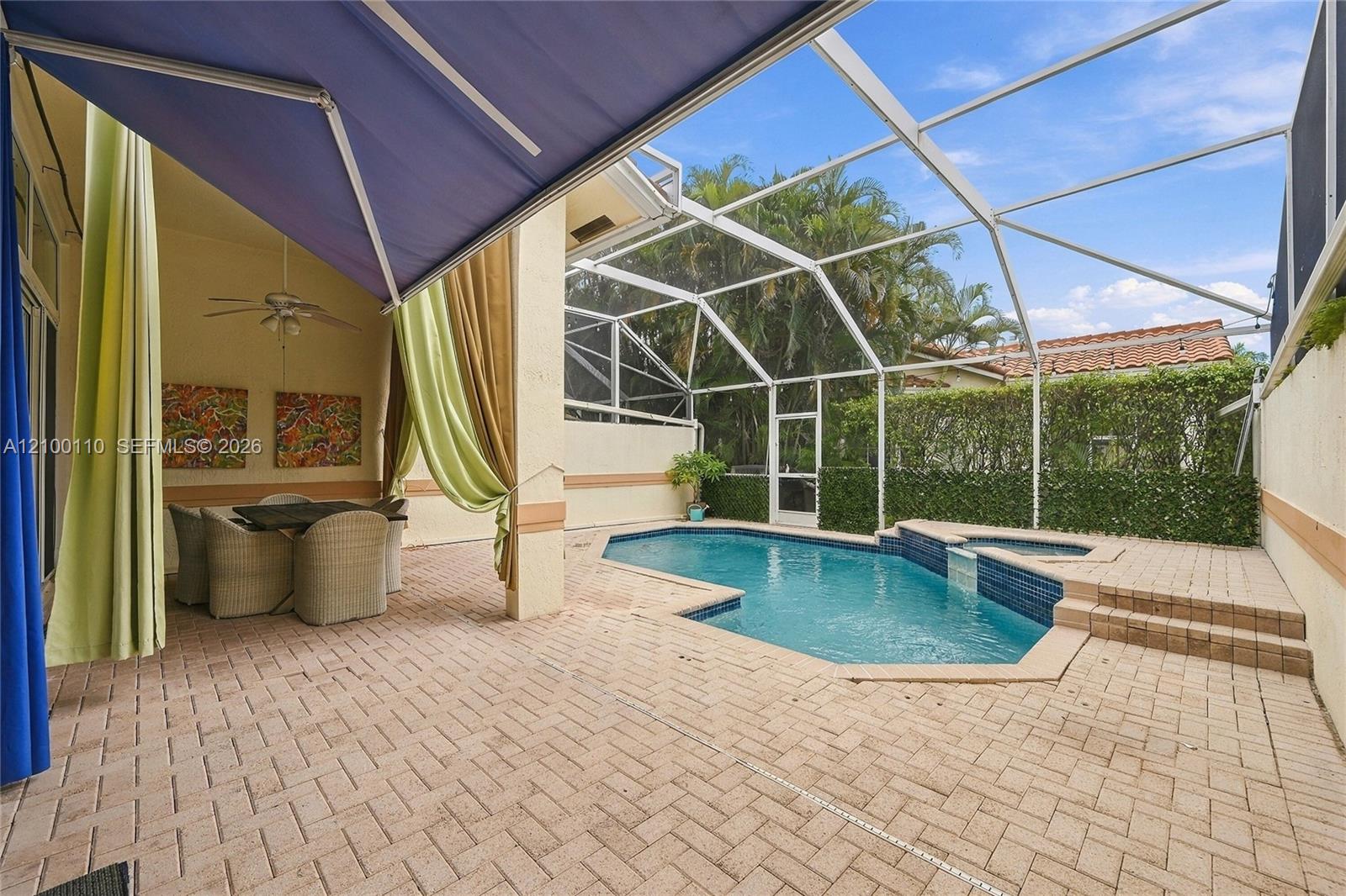 412 W Palm Aire Dr # 412