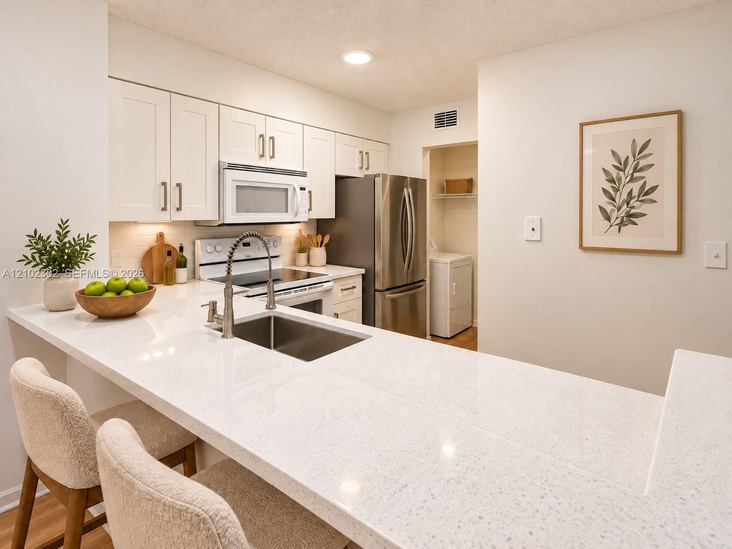 560 S Park # 23 Unit: 7-23
