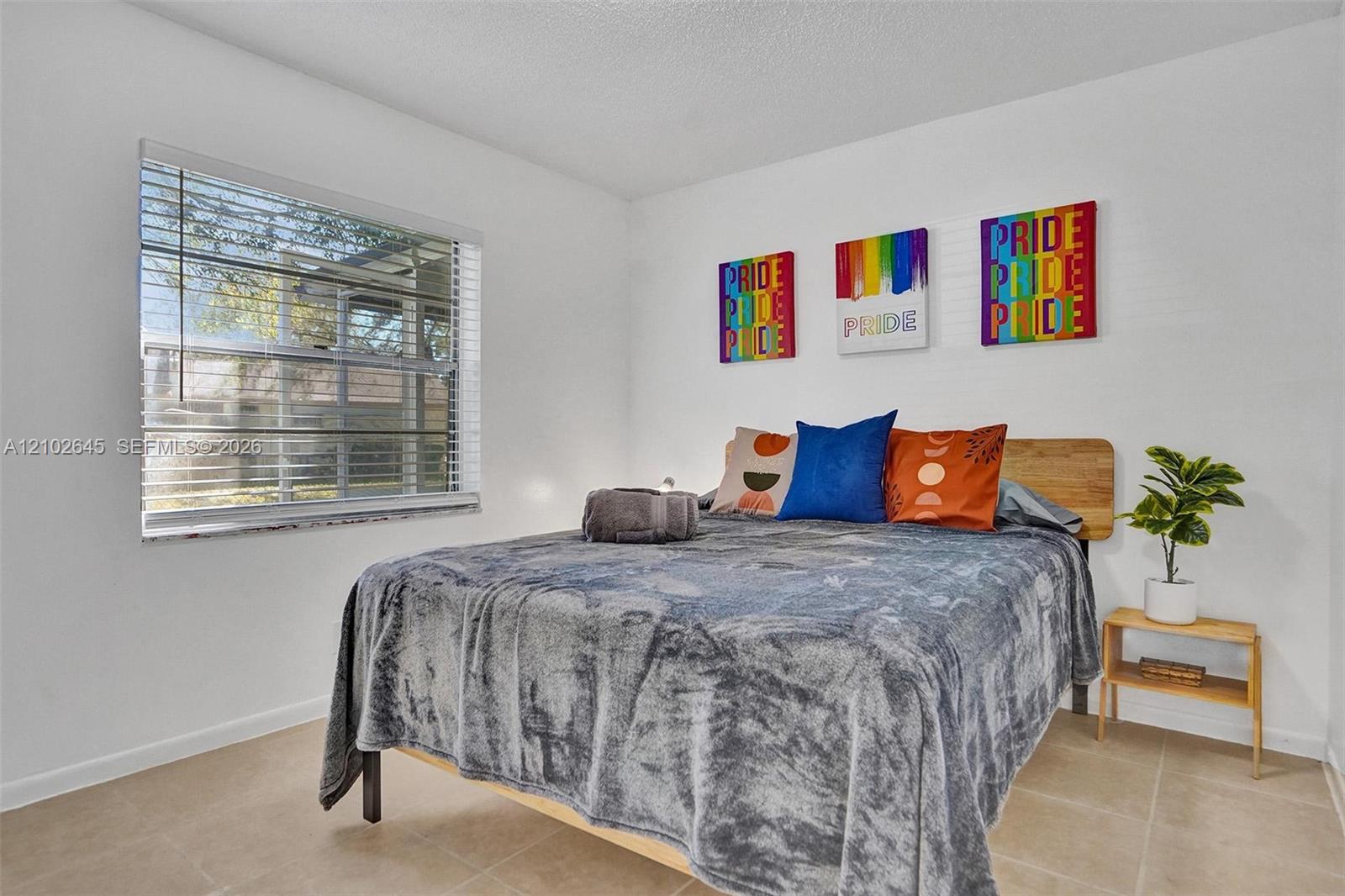 2231 NW 55th Ave