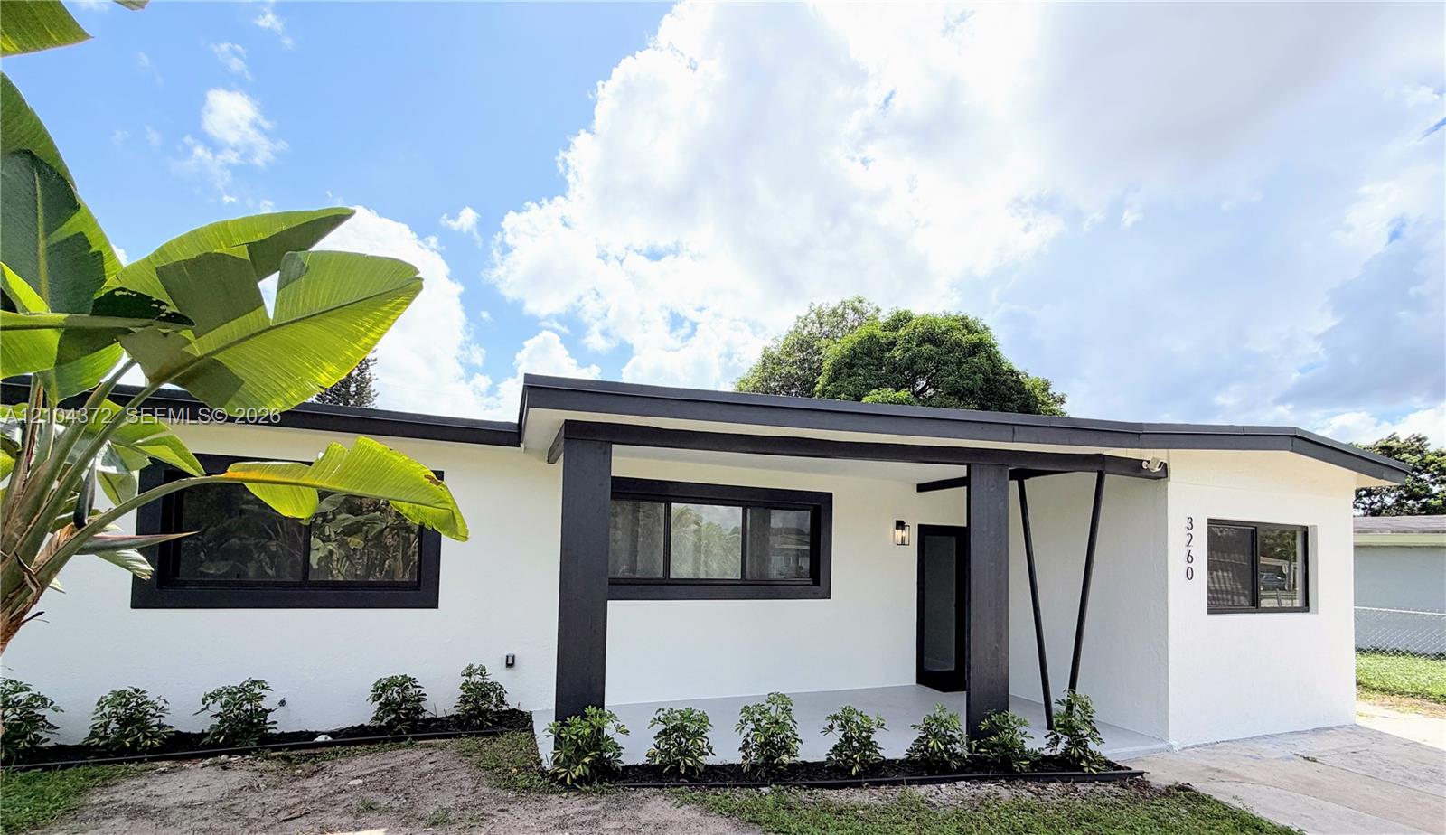 3260 NW 4th St
