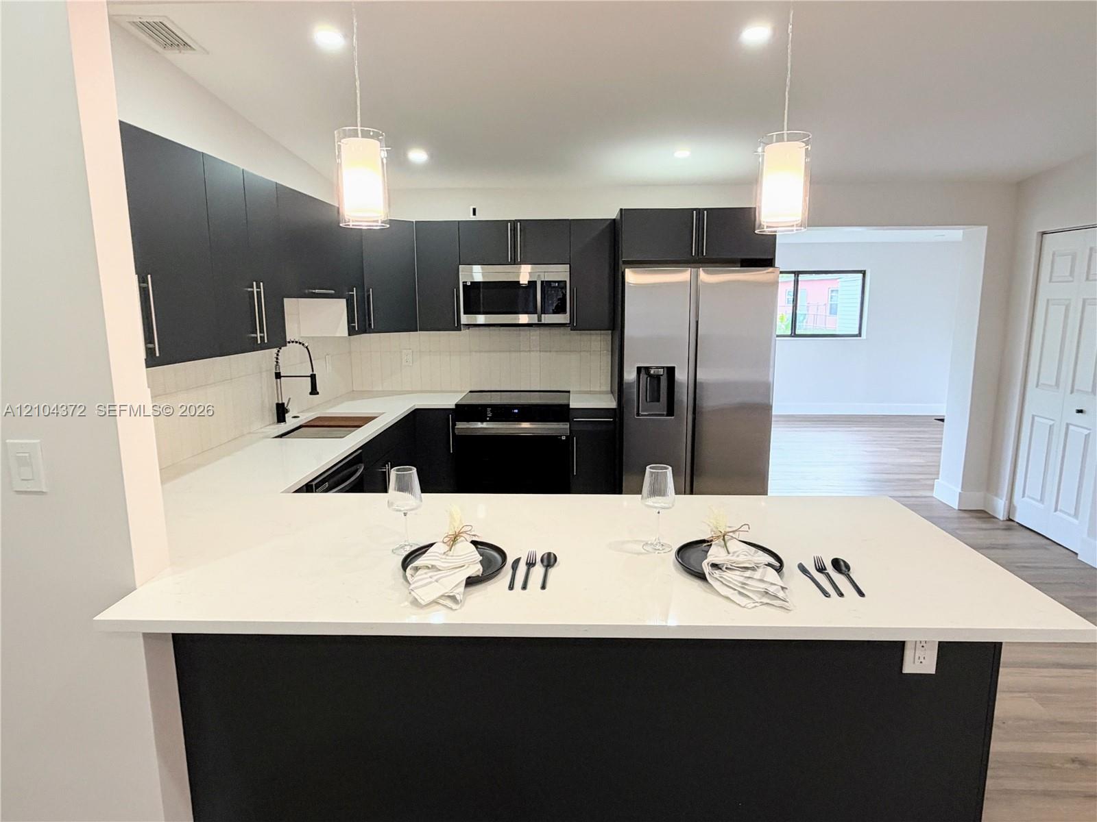 3260 NW 4th St