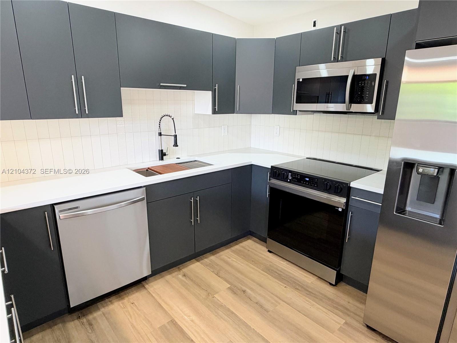 3260 NW 4th St