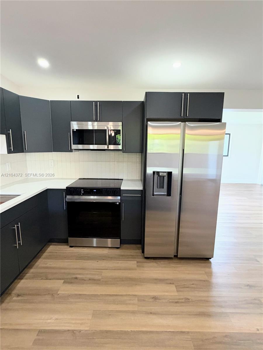 3260 NW 4th St