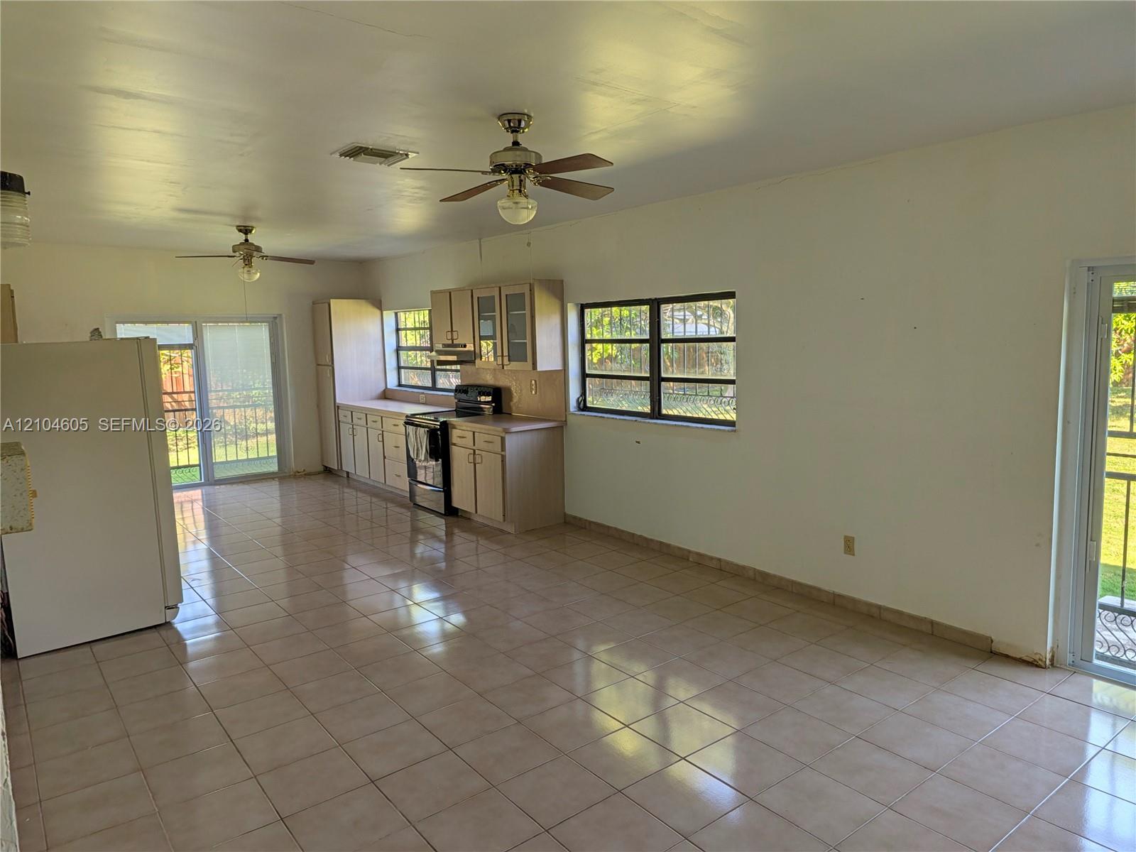 12601 SW 195th Ter