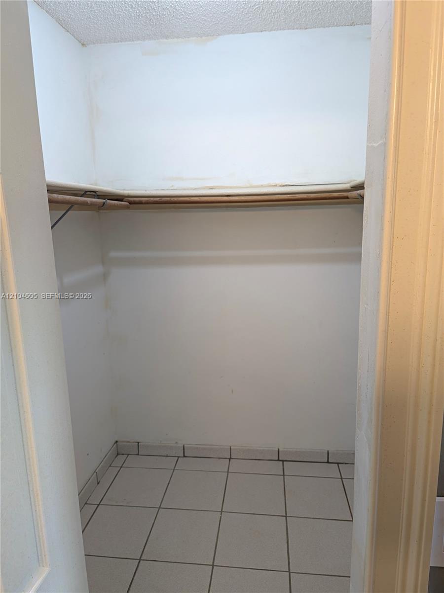 12601 SW 195th Ter
