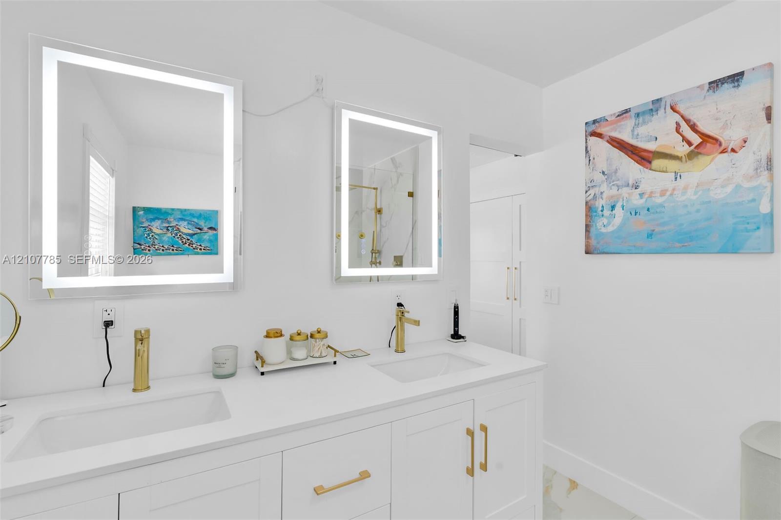2110 Dolphin Dr.