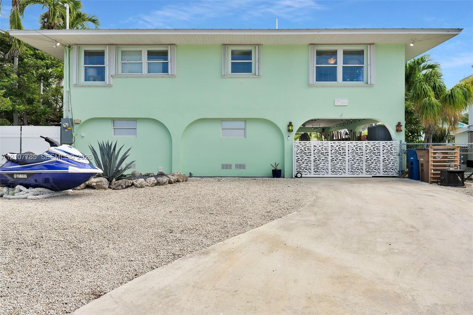 2110 Dolphin Dr.