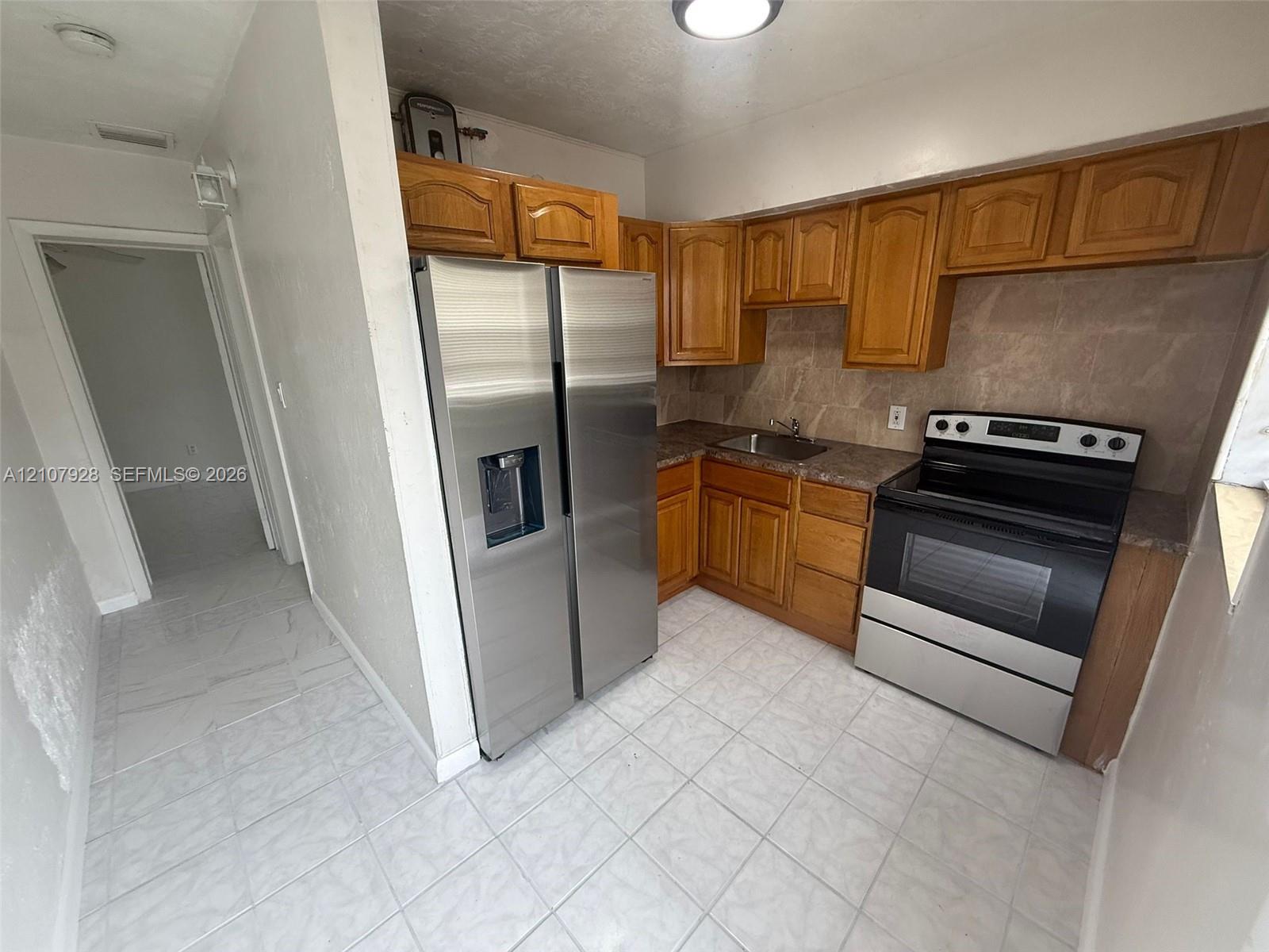 815 Foster Rd # 2