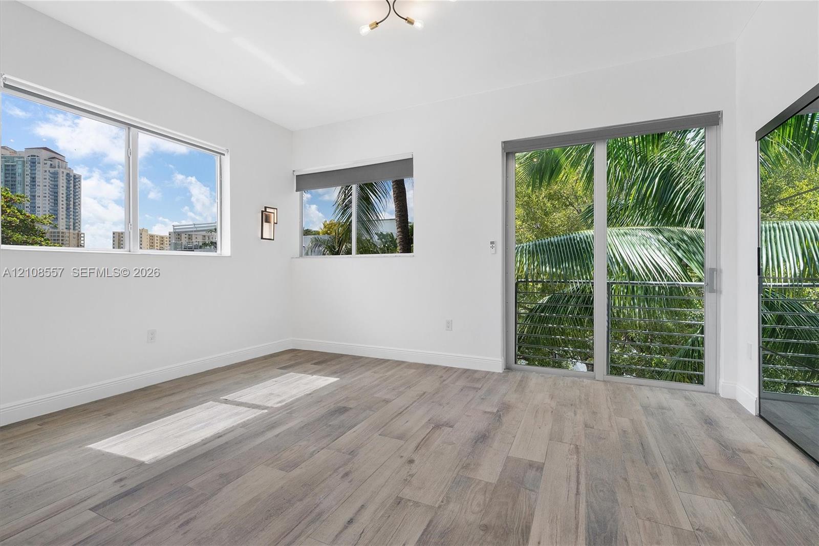 361 Jefferson Ave # 1