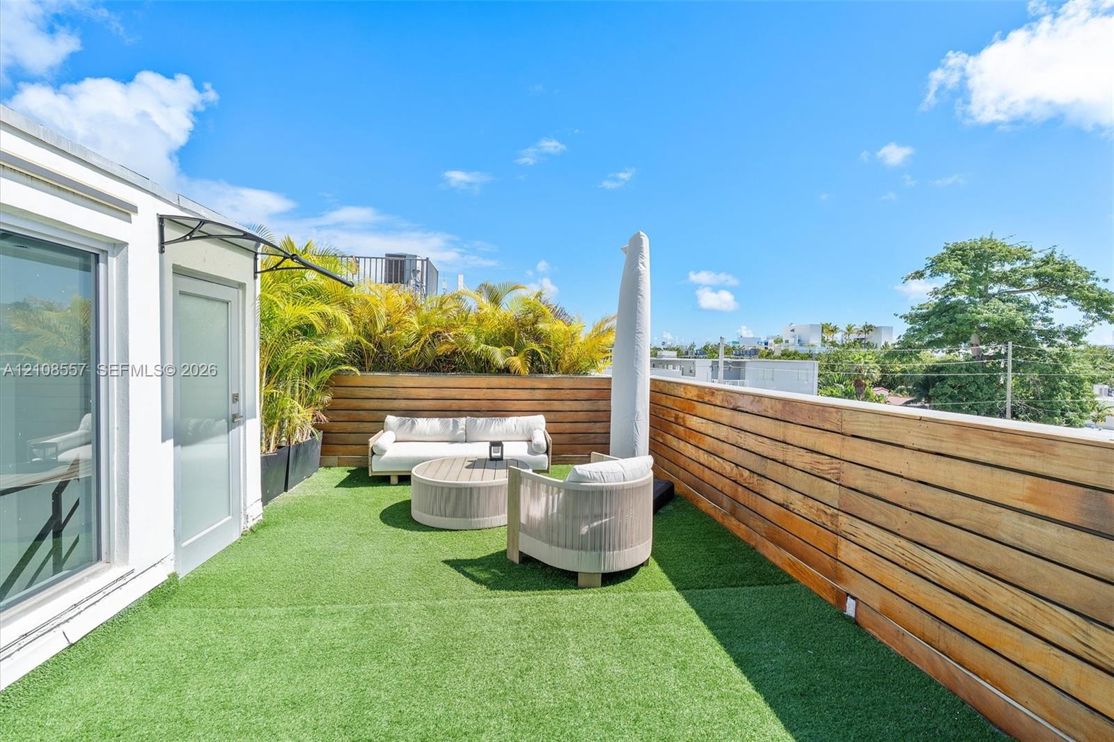 361 Jefferson Ave # 1