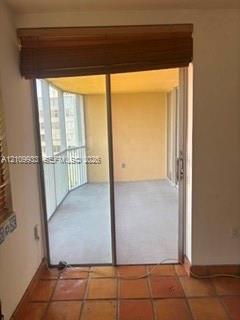 1750 NE 191st St # 3 Unit: 620-3