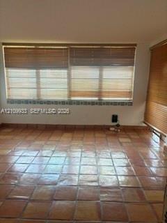 1750 NE 191st St # 3 Unit: 620-3