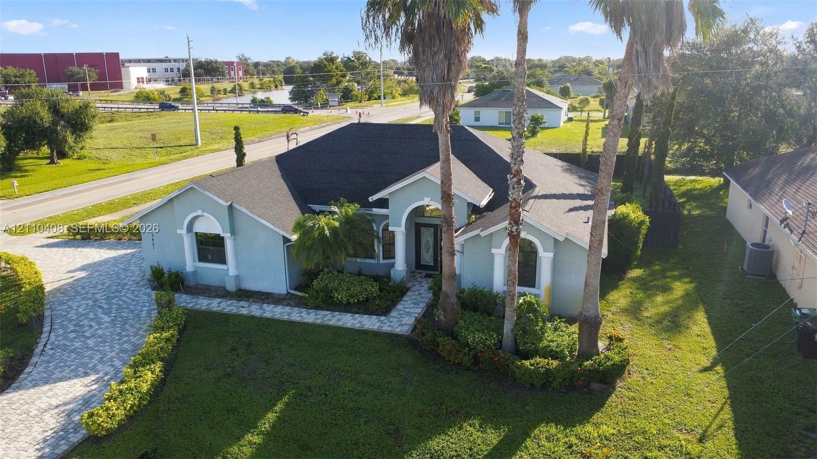 3401 SW San Benito St, Port St. Lucie