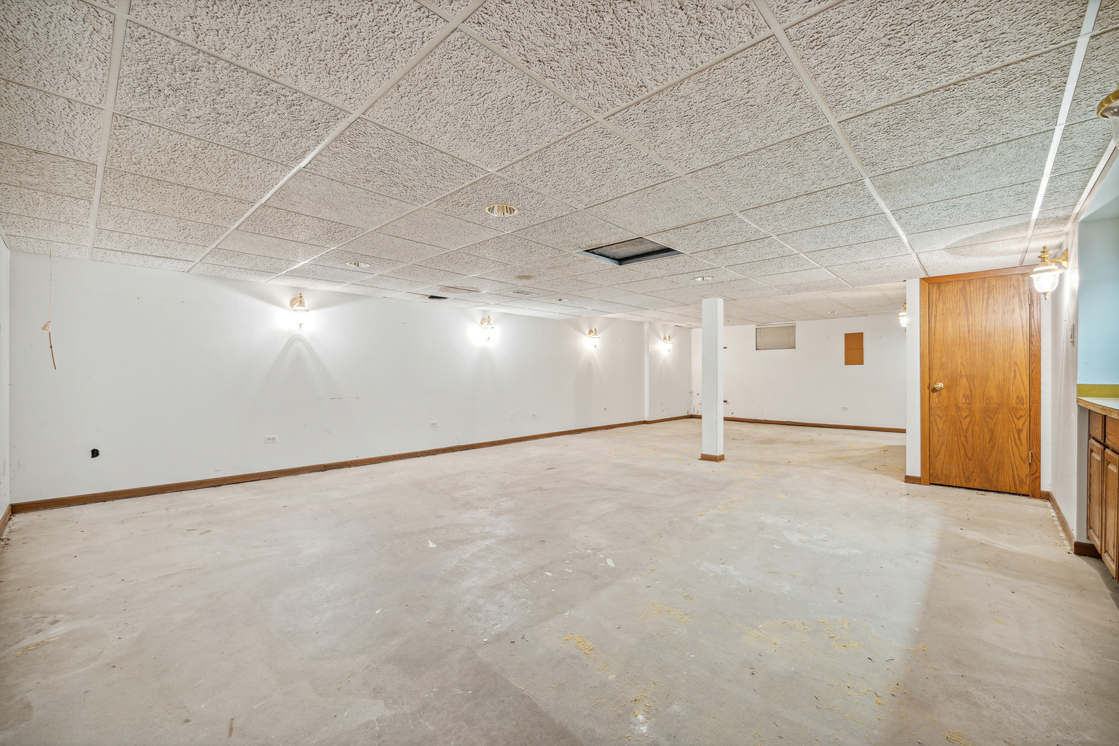 8181 W 143rd Street