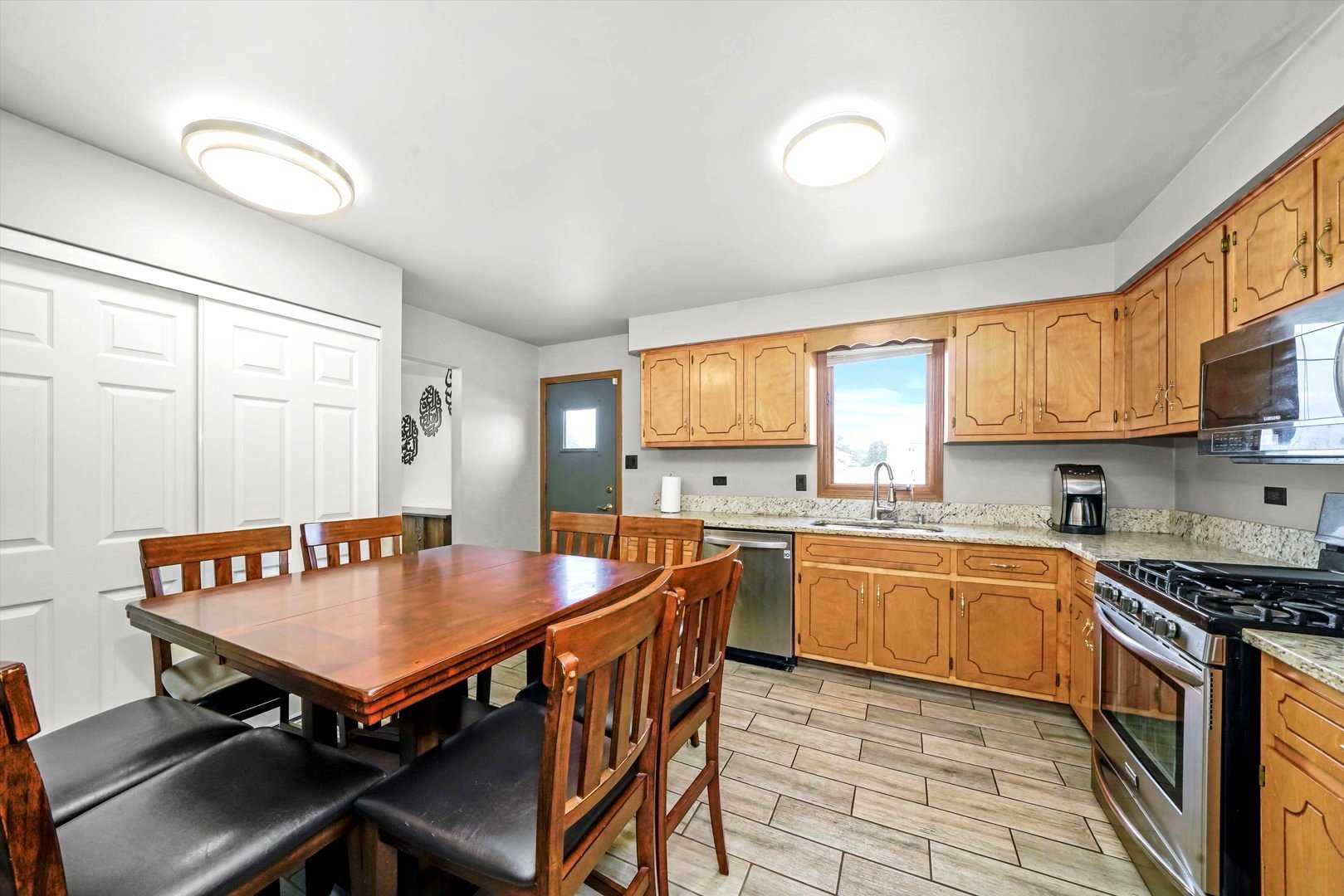 16155 Alexandria Drive