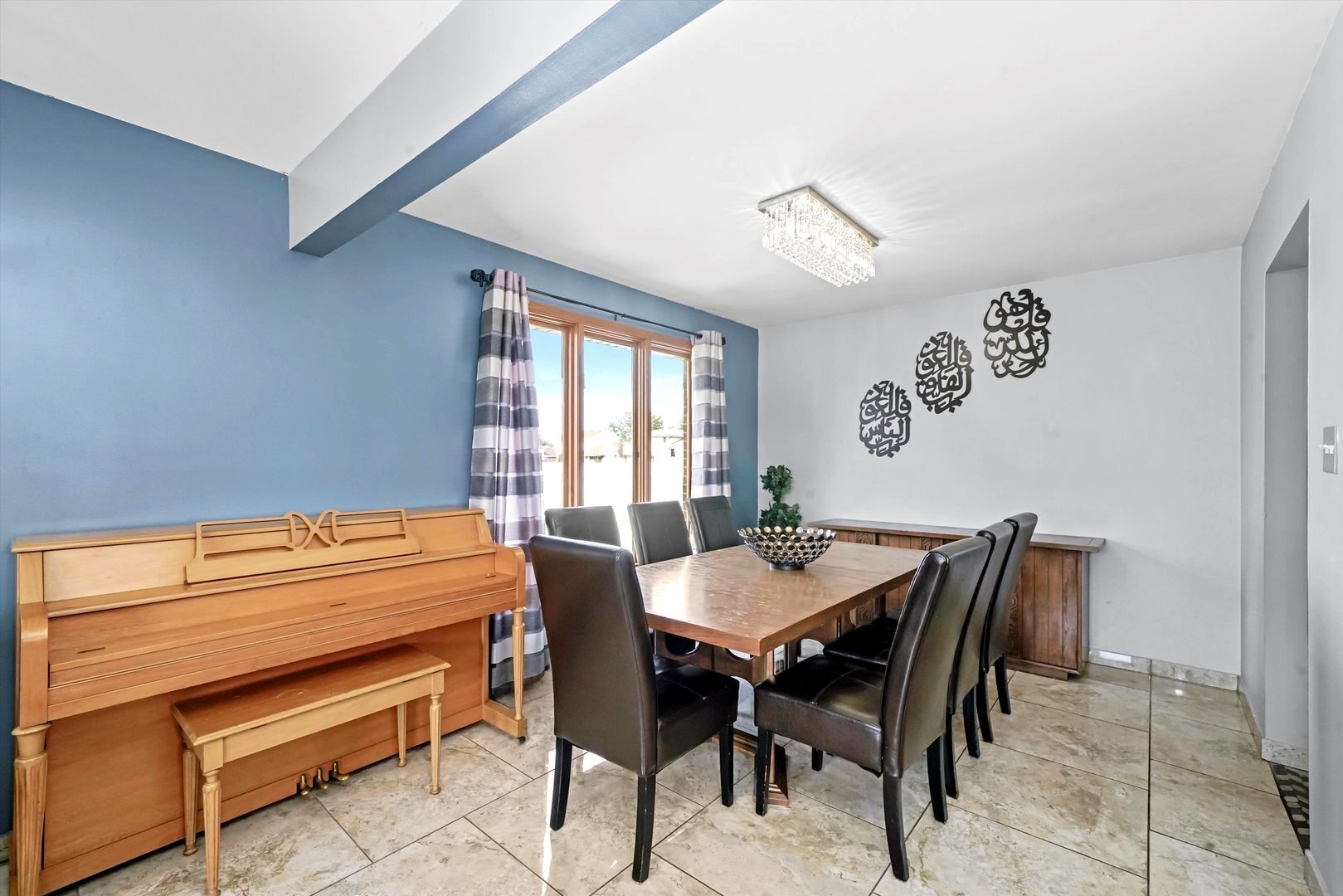 16155 Alexandria Drive