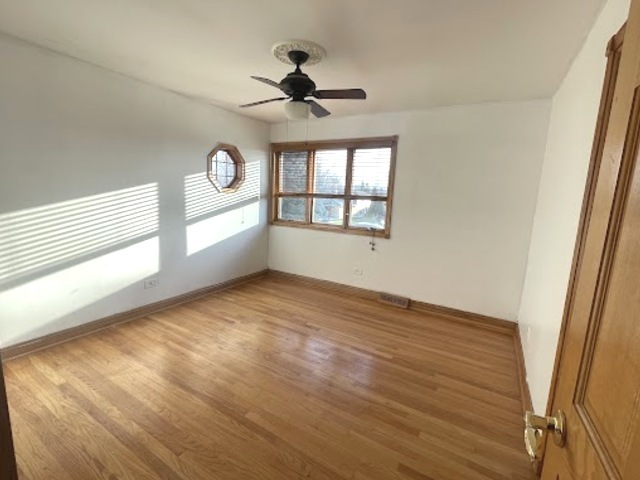 7642 W 105th Street