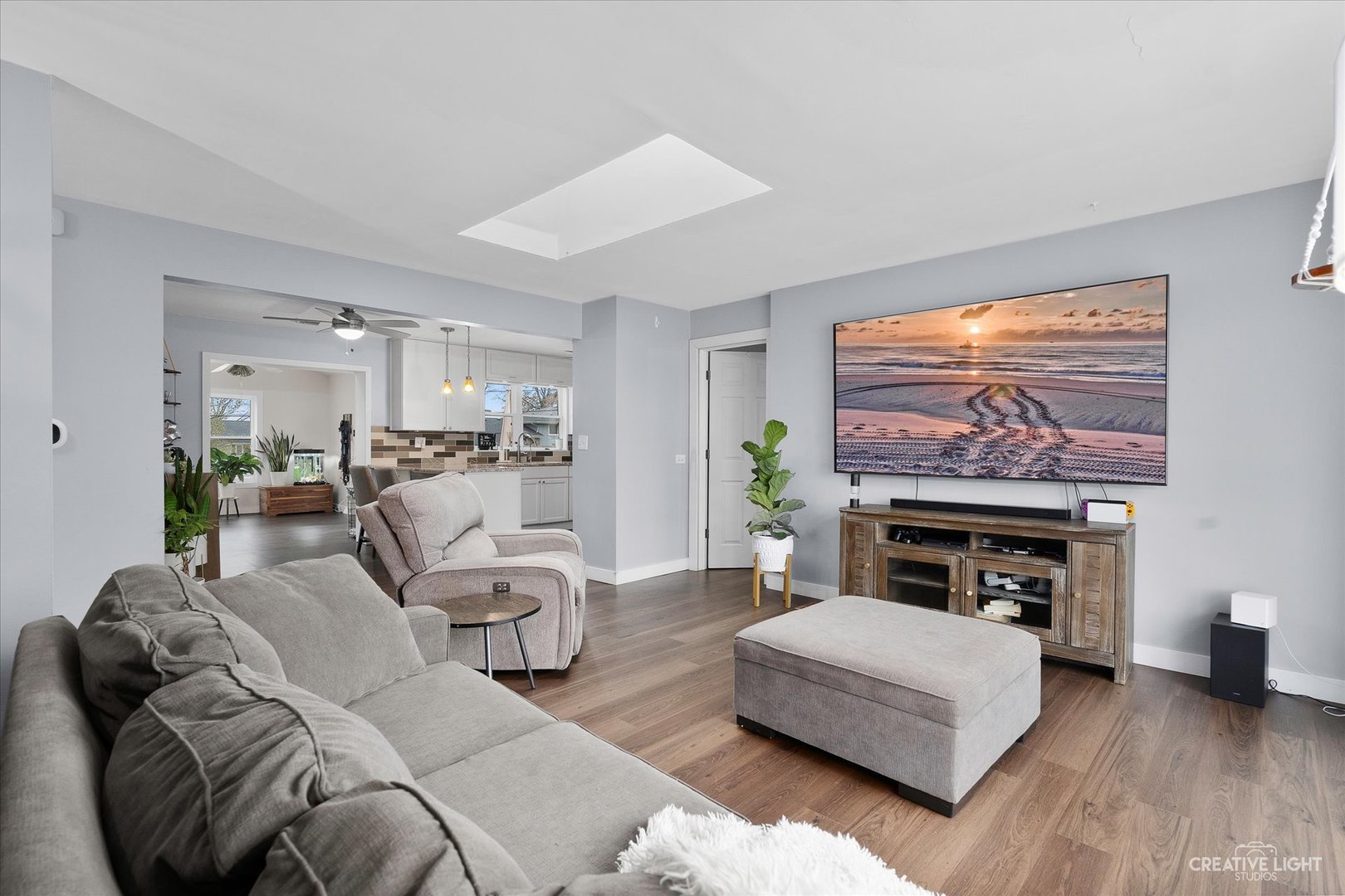 8728 W 96th Place