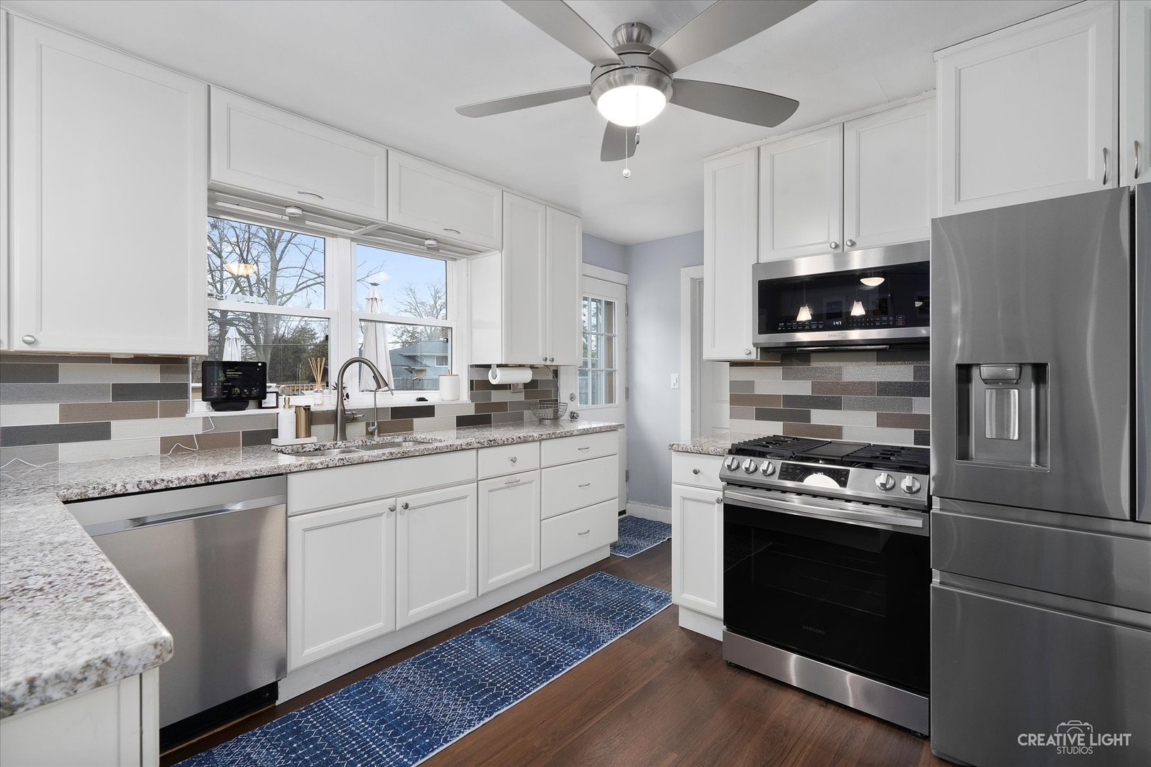 8728 W 96th Place