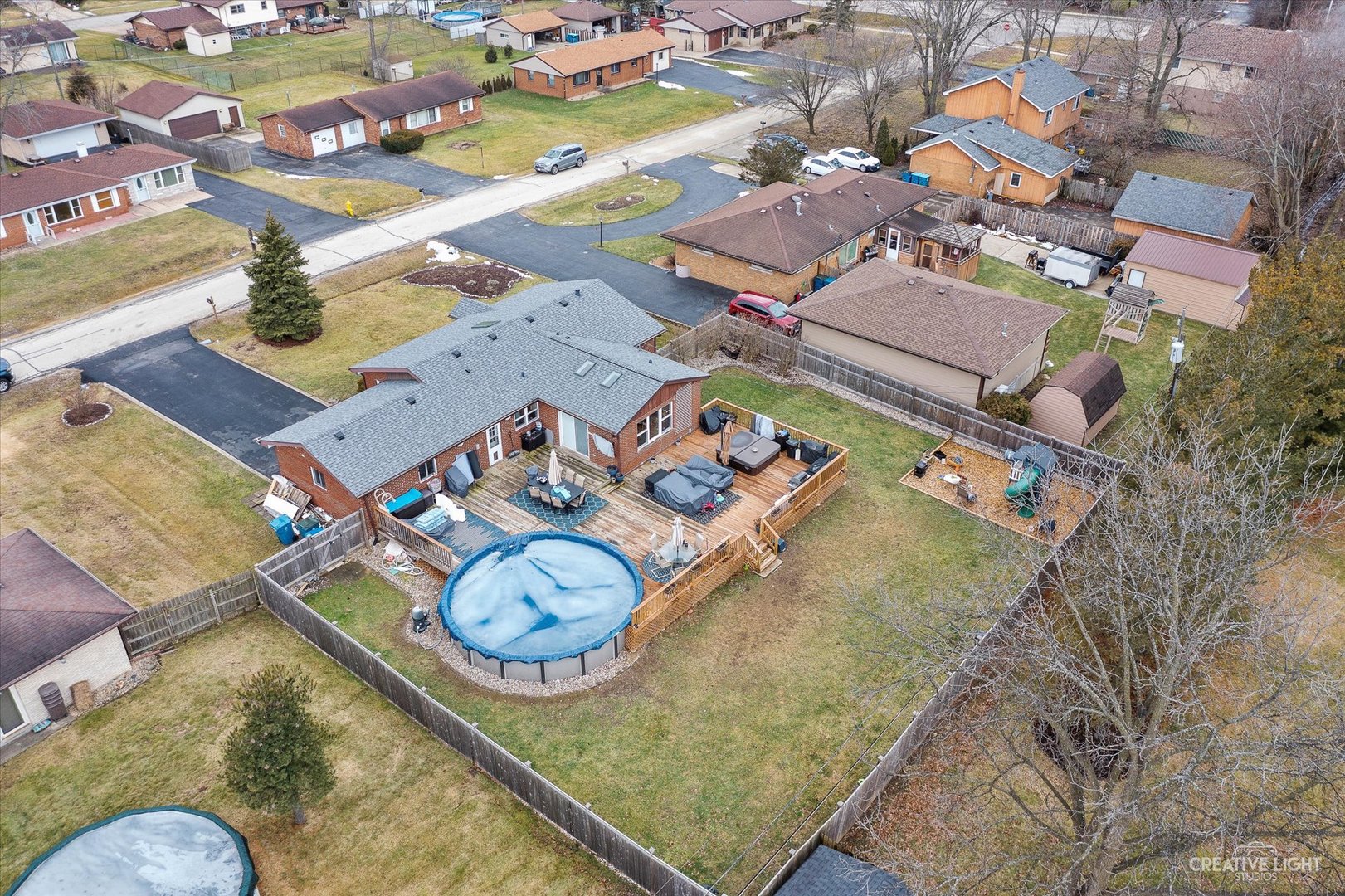 8728 W 96th Place
