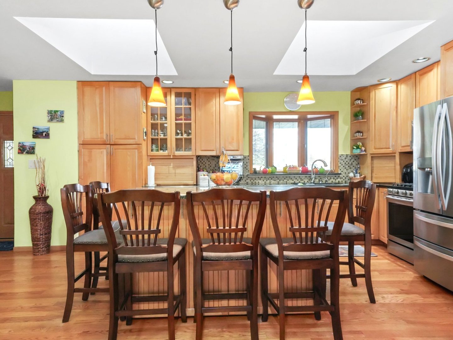 8705 W 92nd Place