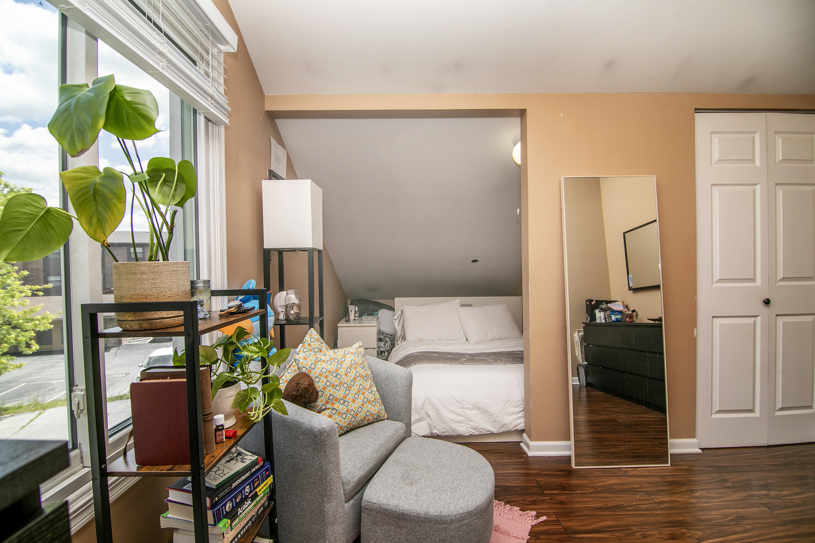 15810 Country Court Unit: 15810