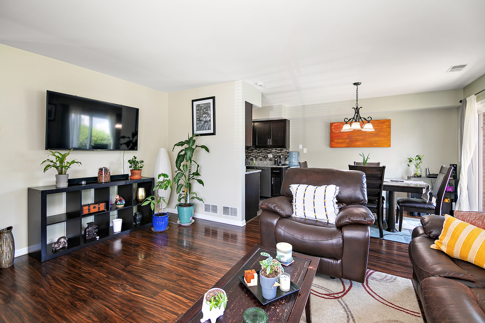 15810 Country Court Unit: 15810