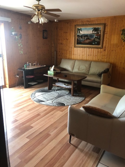 5858 W 87th Street Unit: 2B