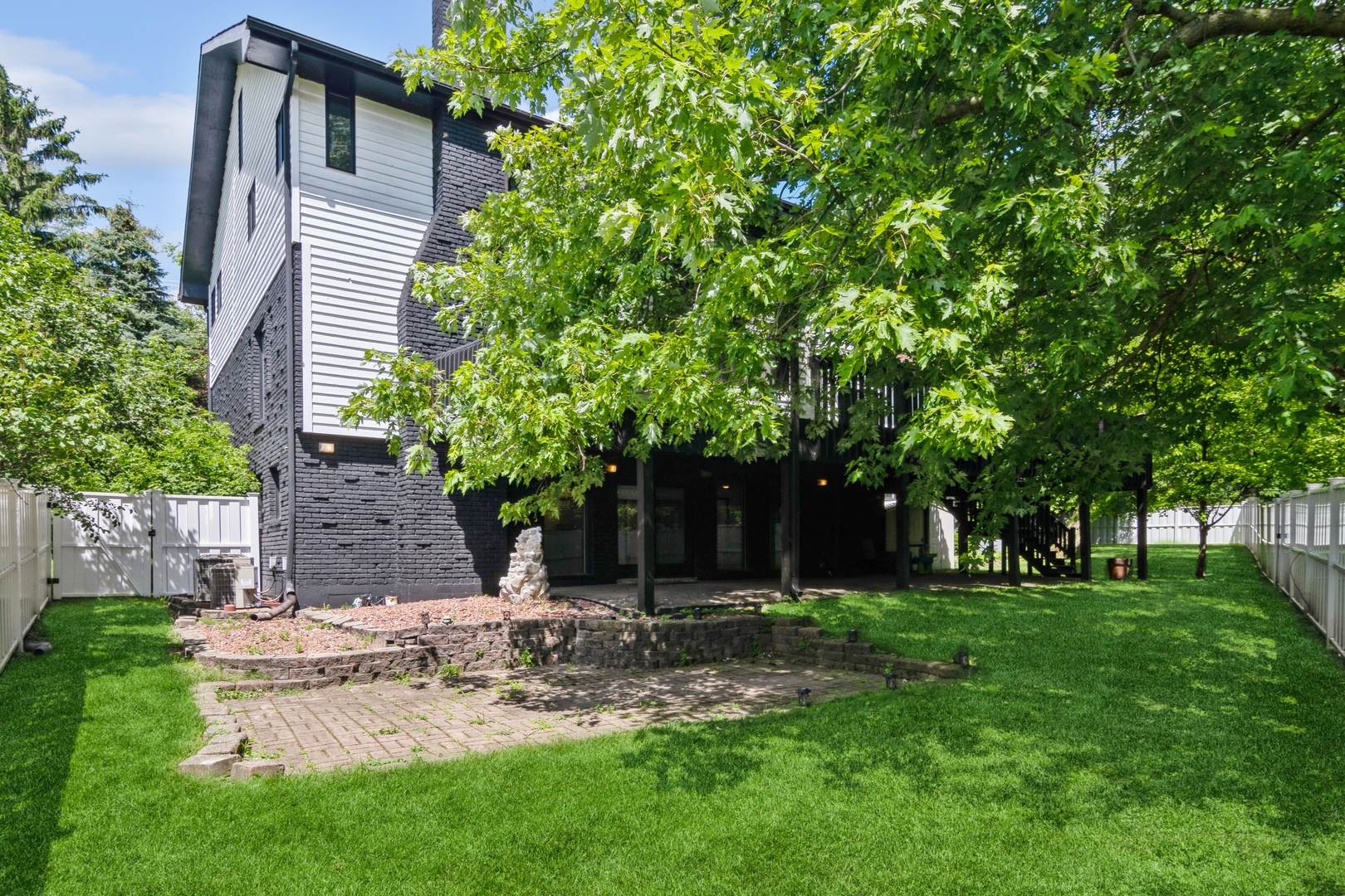 1901 Manning Road