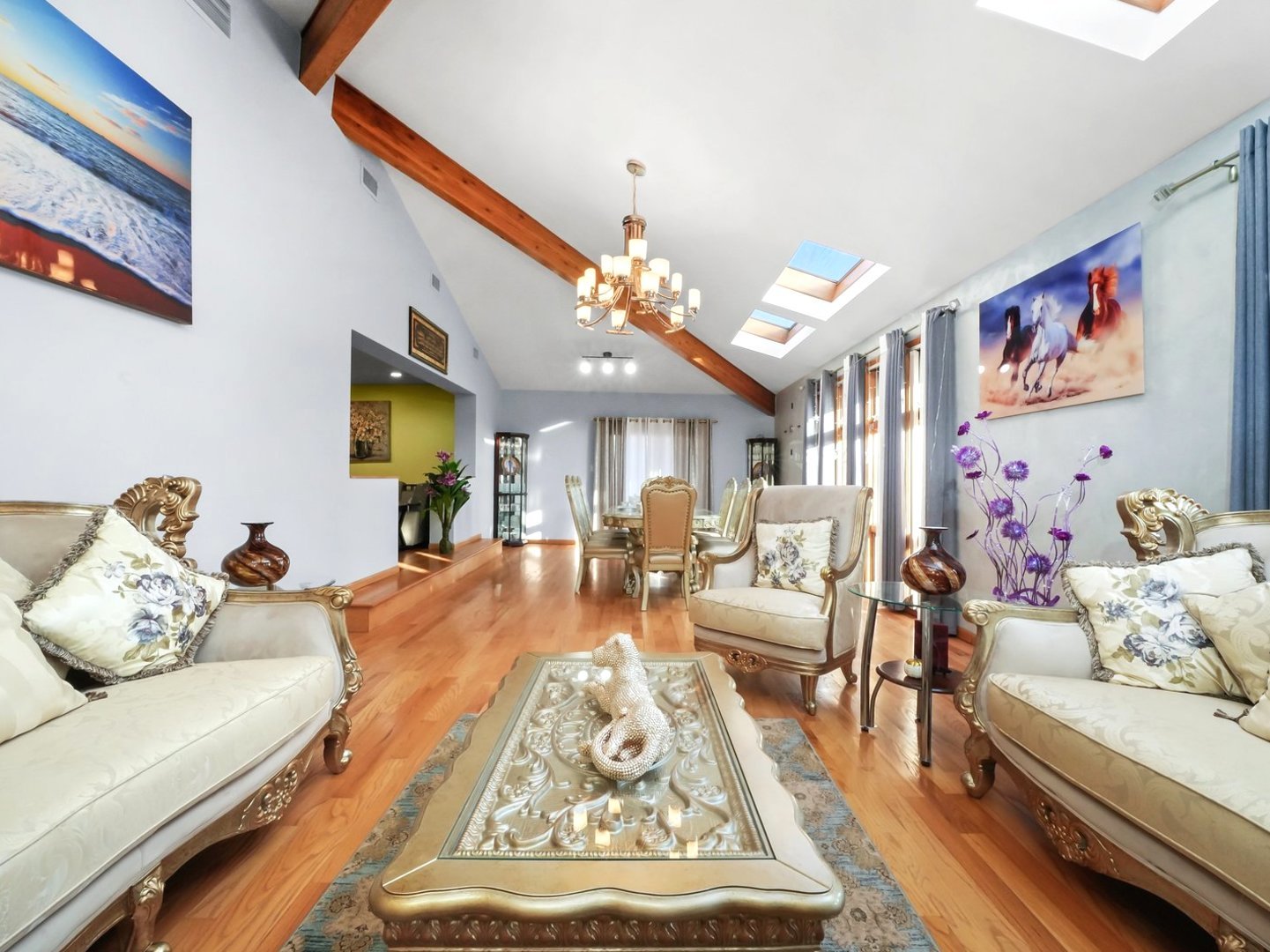 8705 W 92nd Place