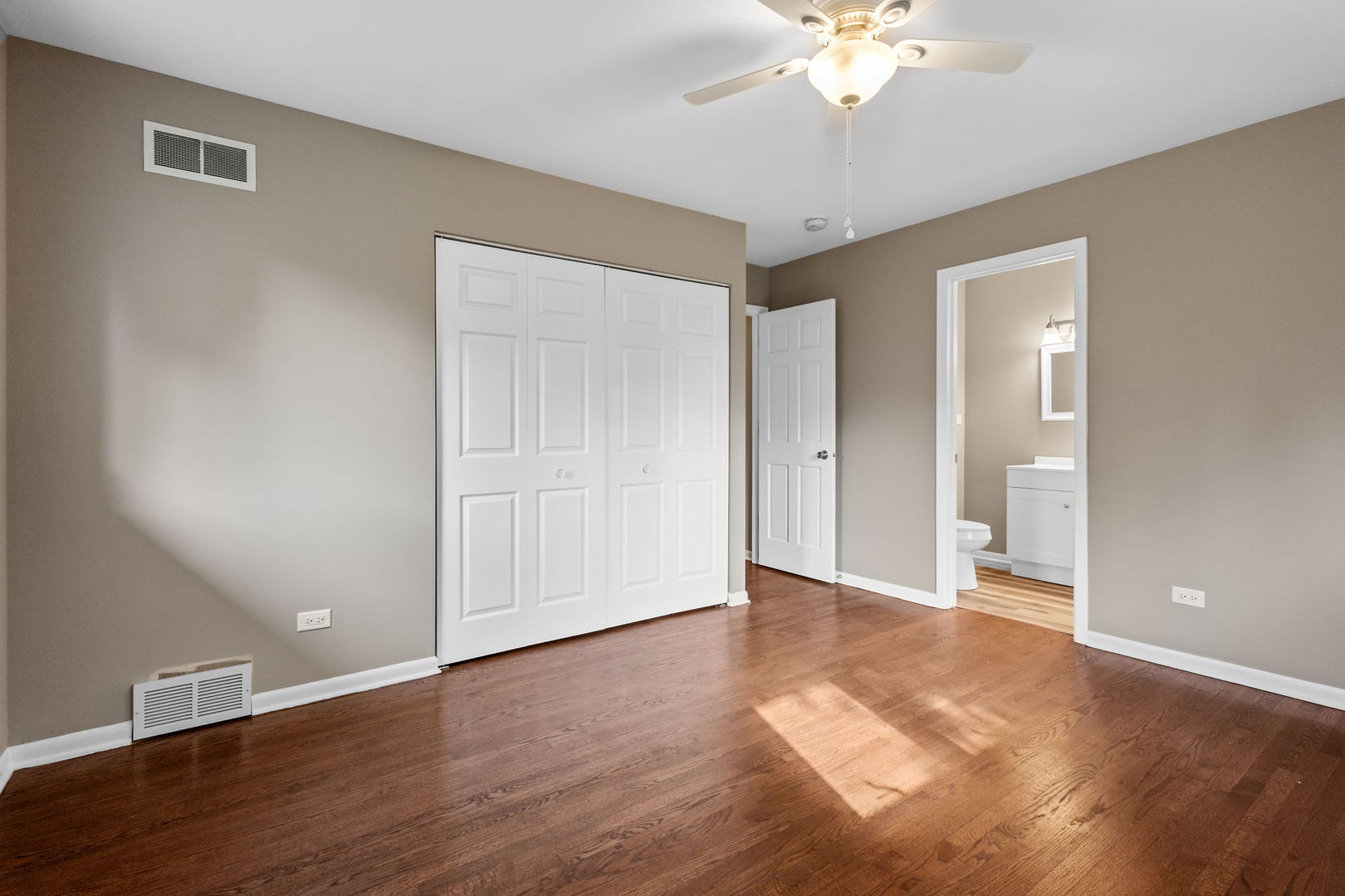 15205 Linden Drive