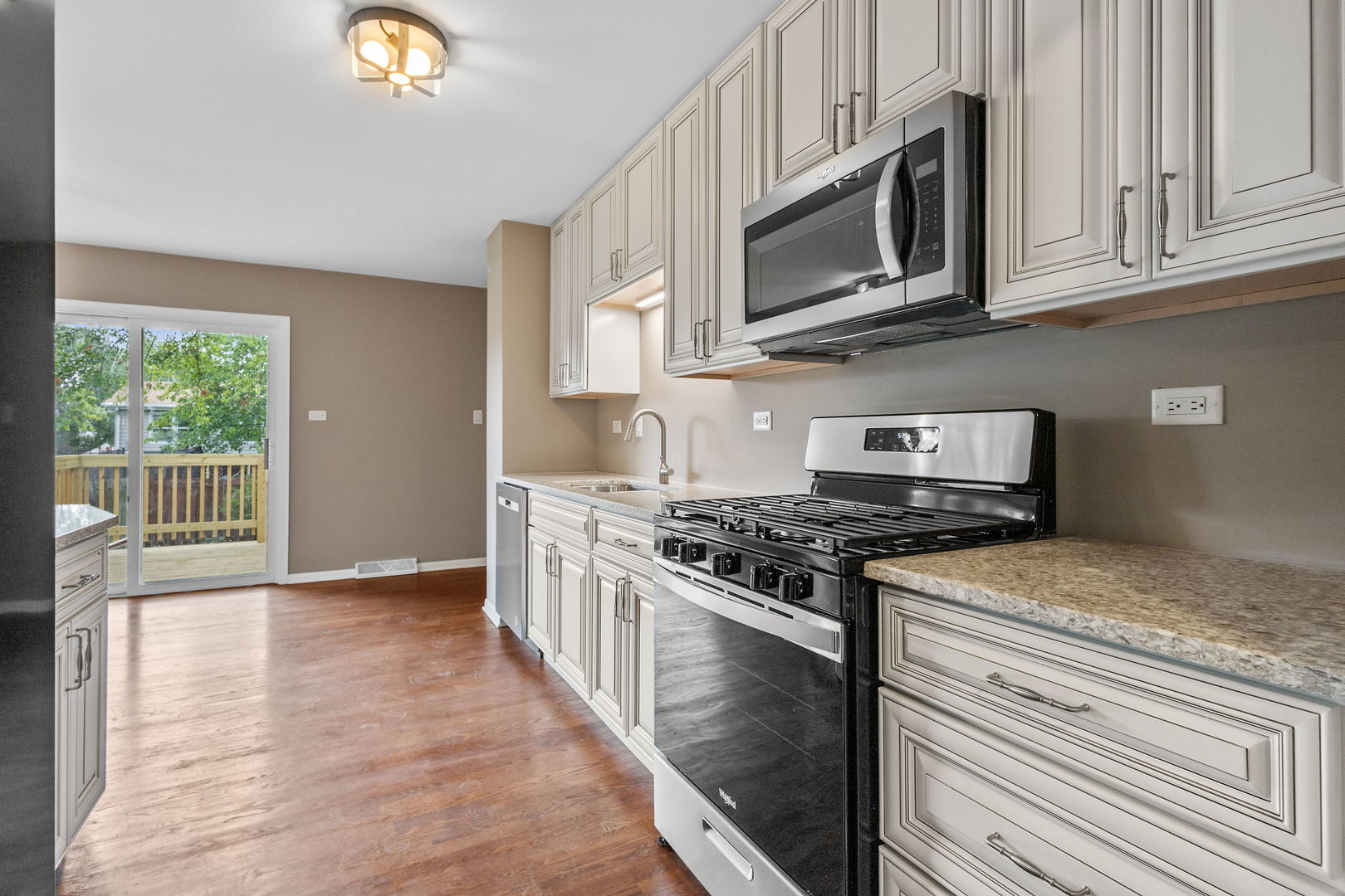 15205 Linden Drive