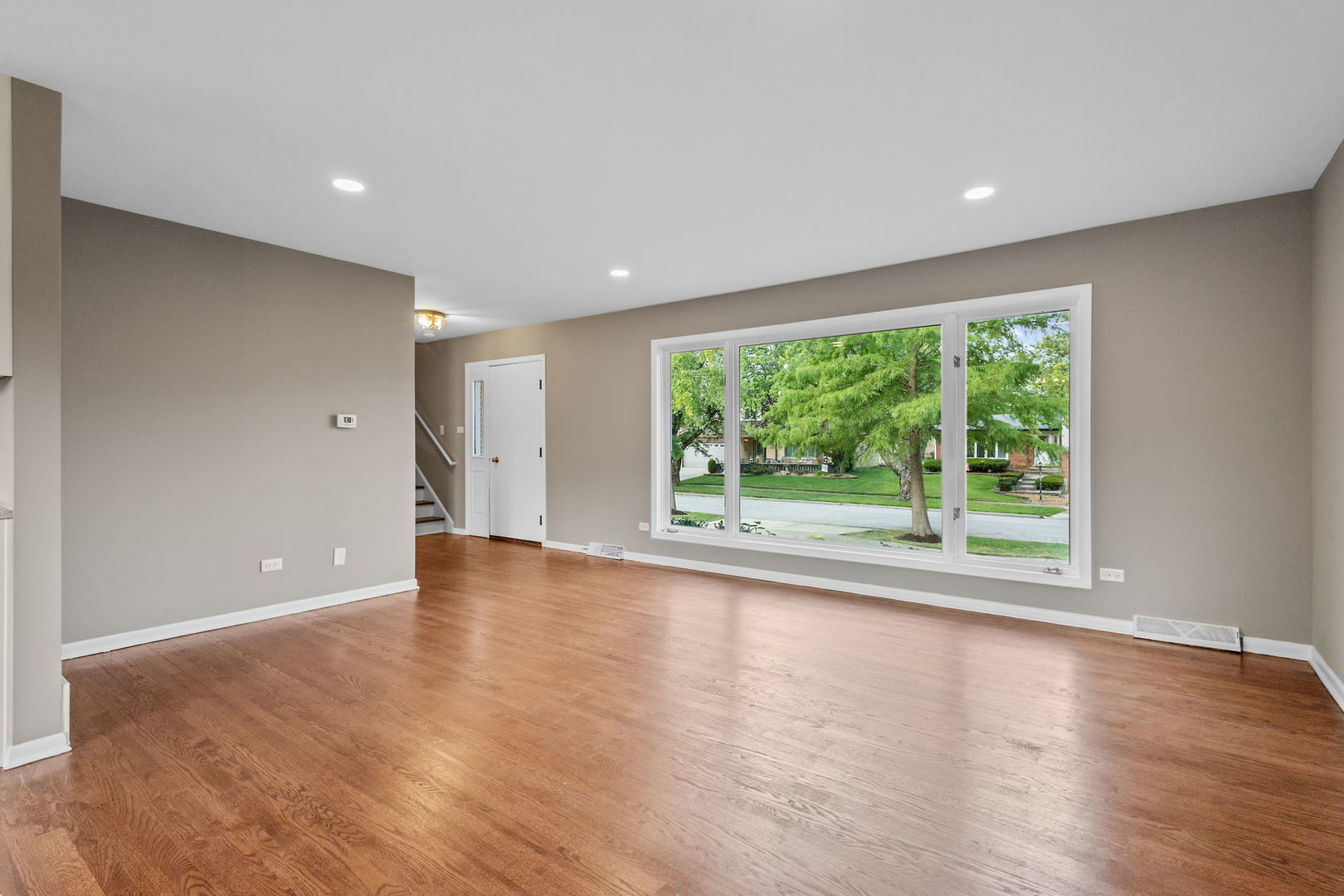 15205 Linden Drive