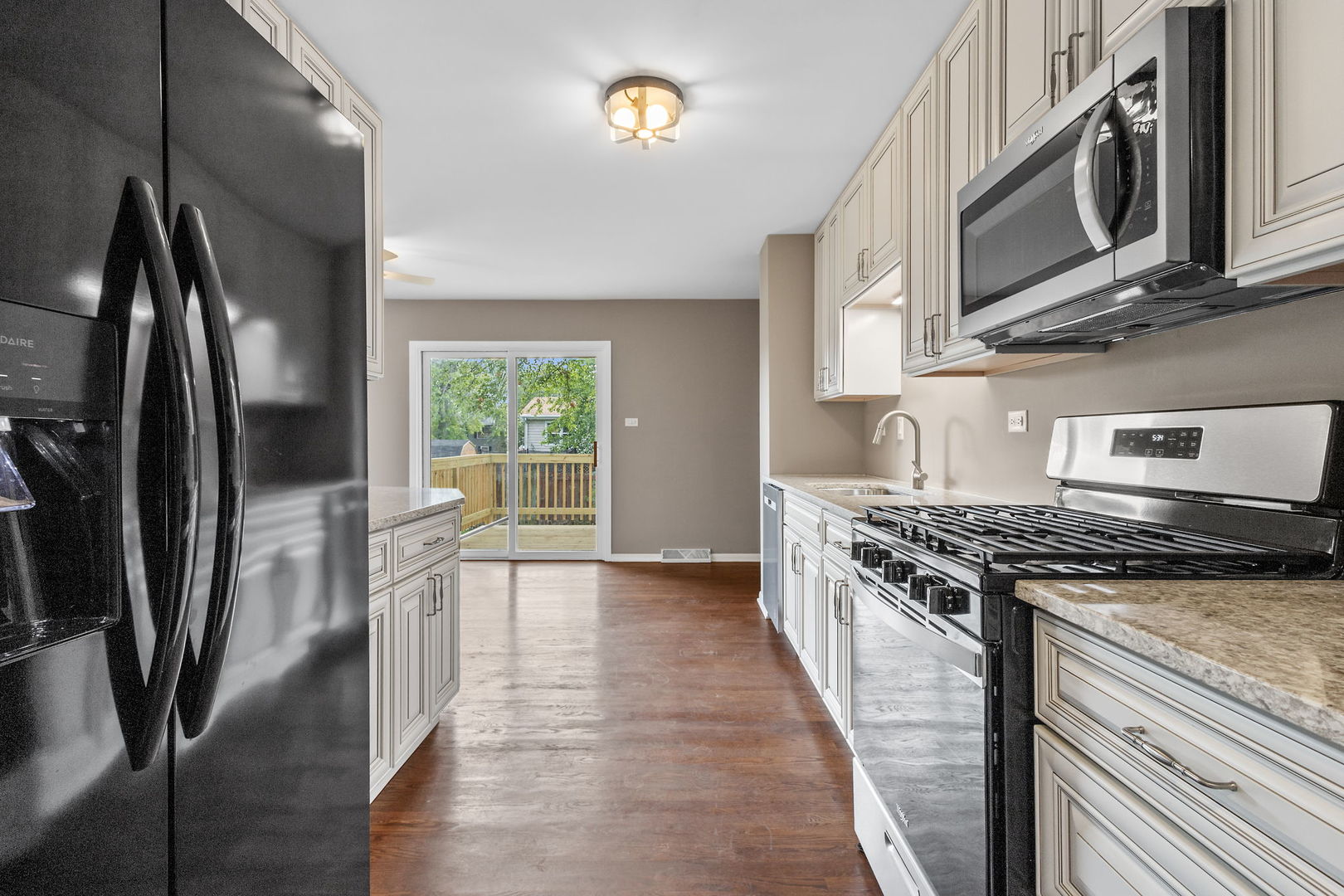 15205 Linden Drive