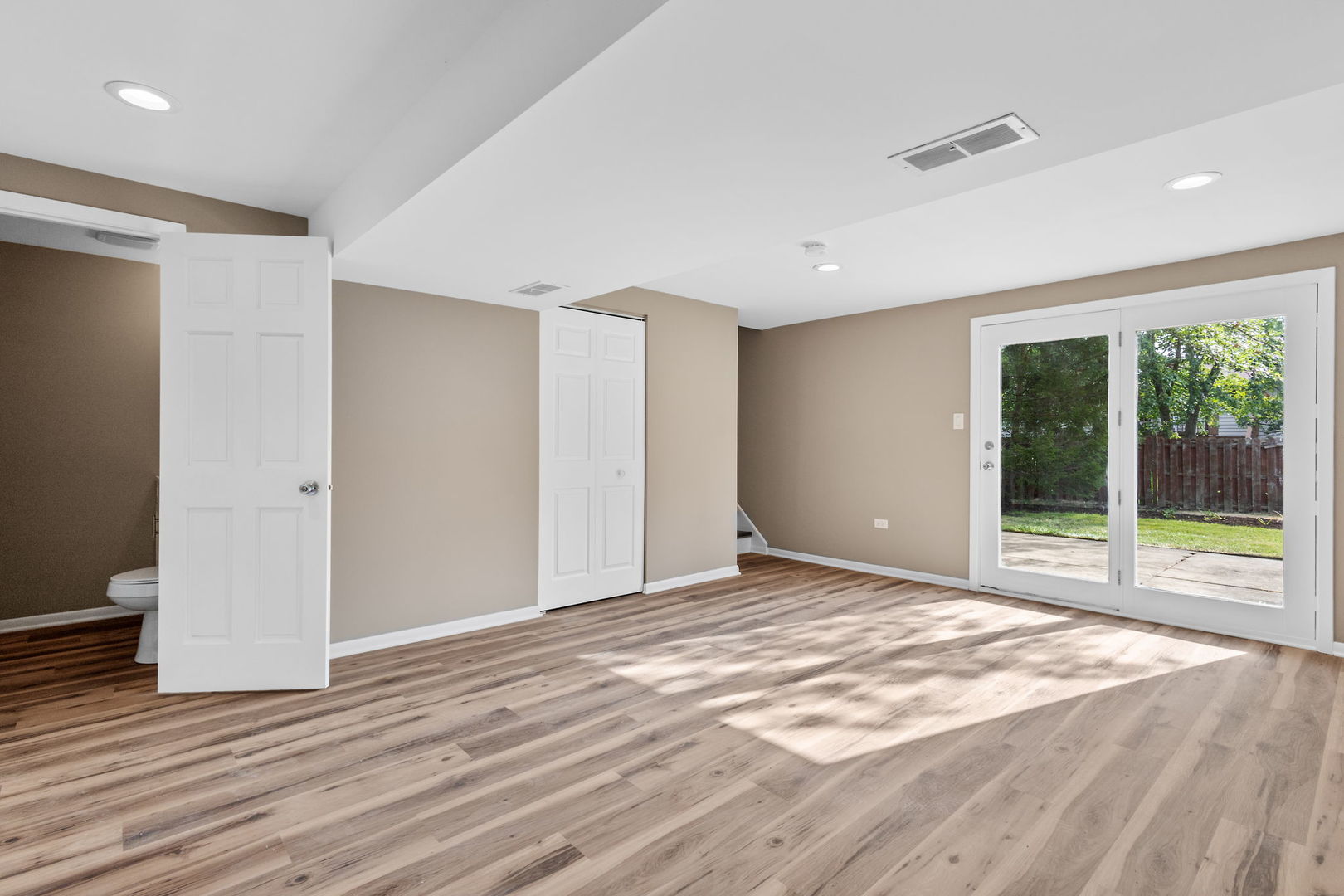 15205 Linden Drive
