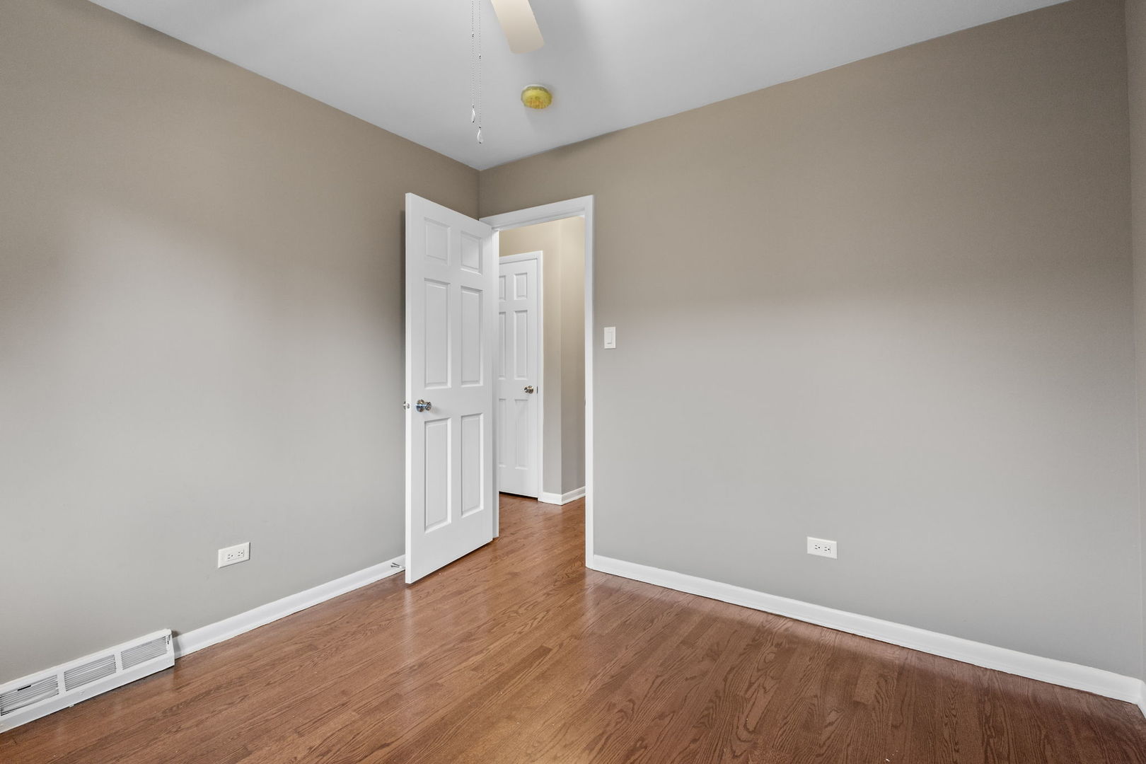15205 Linden Drive