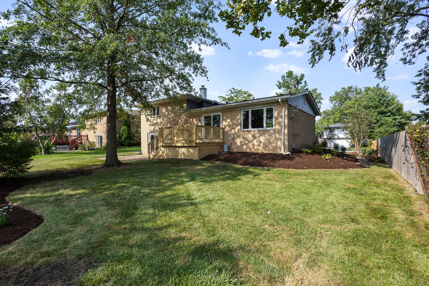 15205 Linden Drive