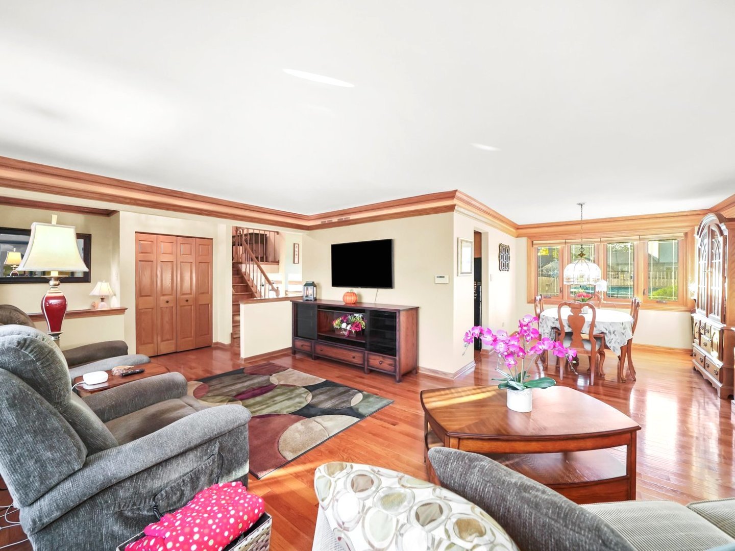 15332 Stradford Lane