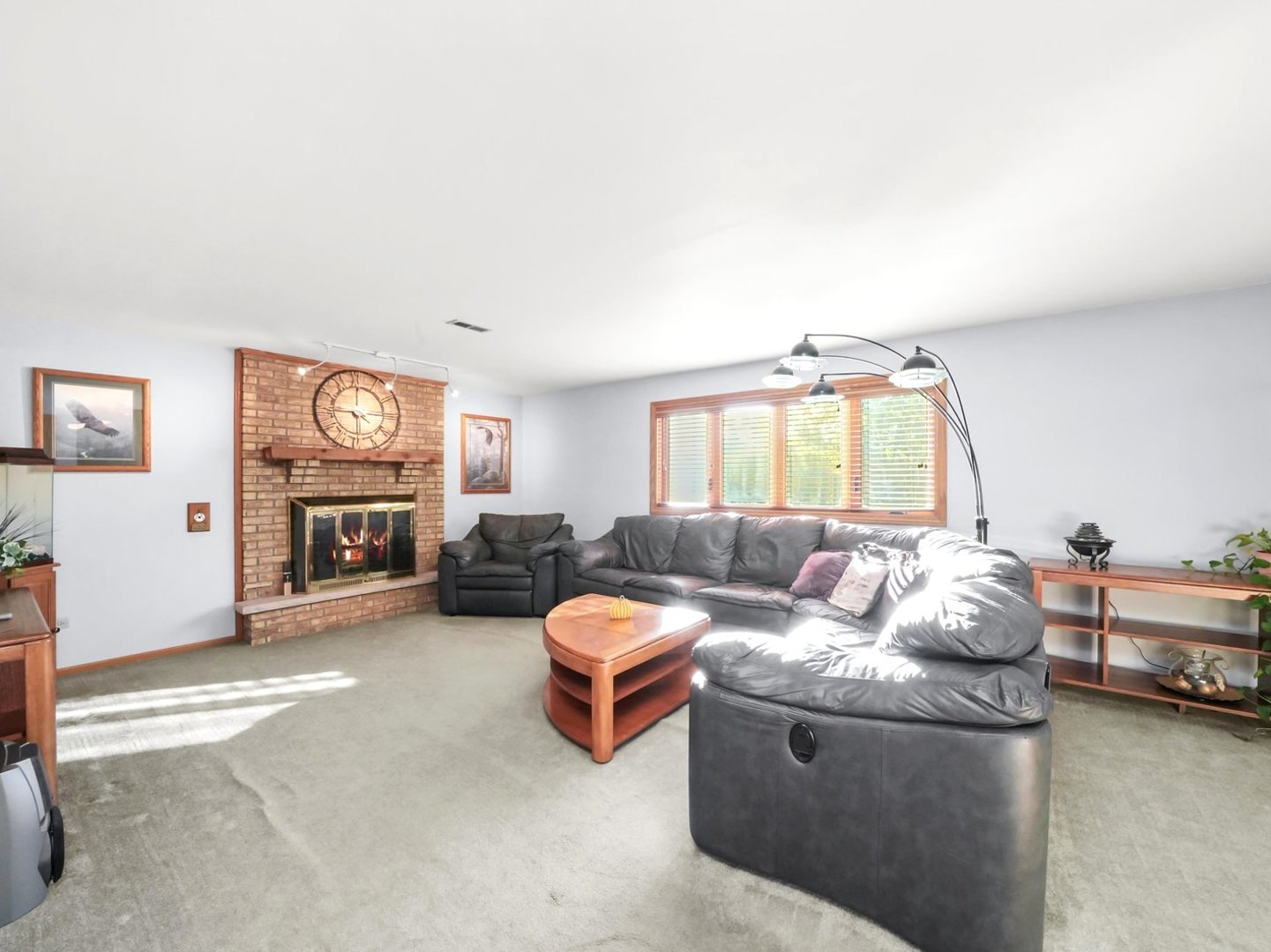 15332 Stradford Lane