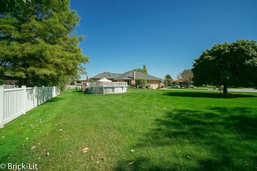 10250 Royal Court