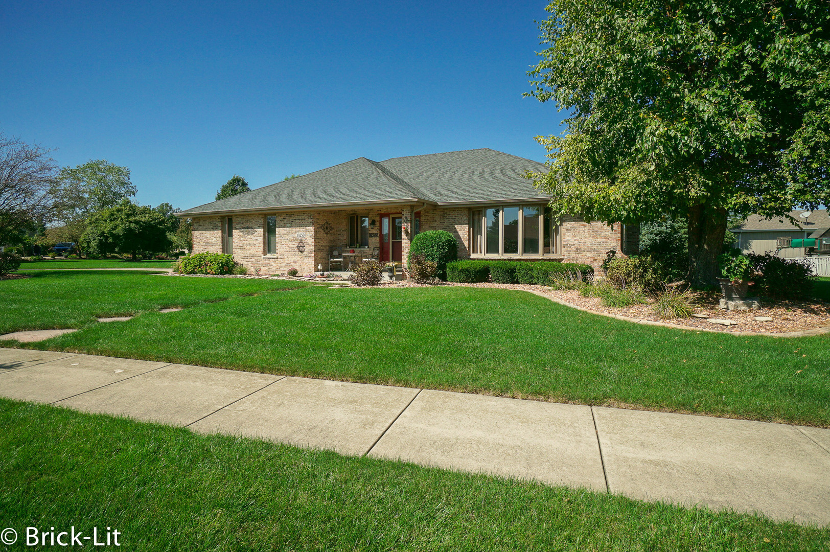 10250 Royal Court