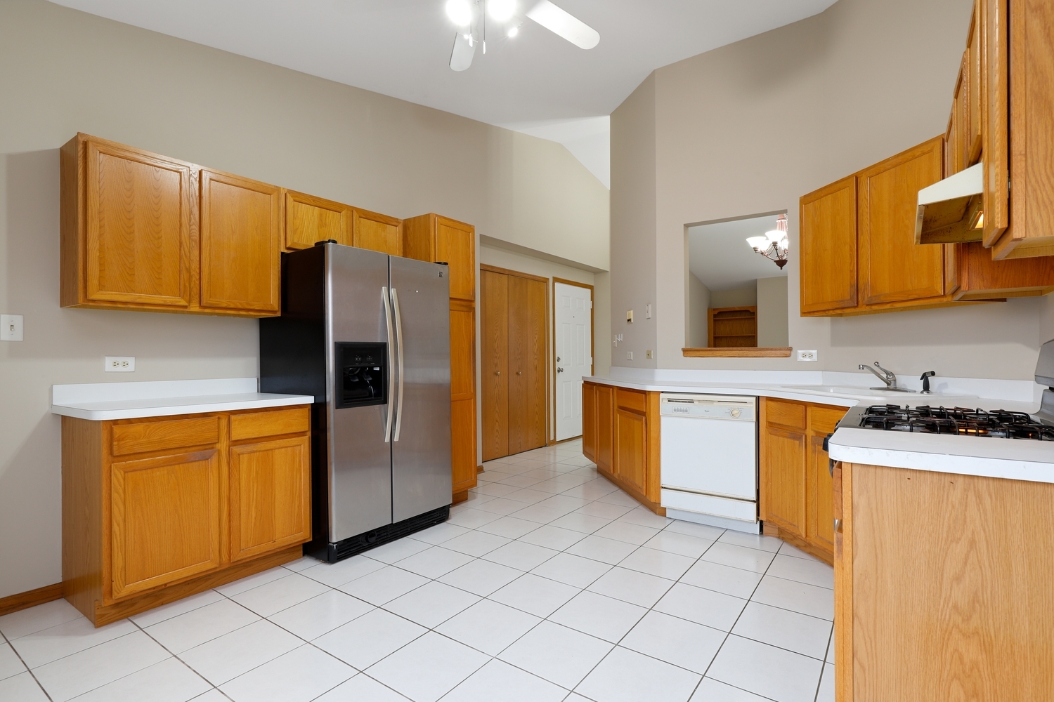 9437 S 79th Avenue Unit: 304