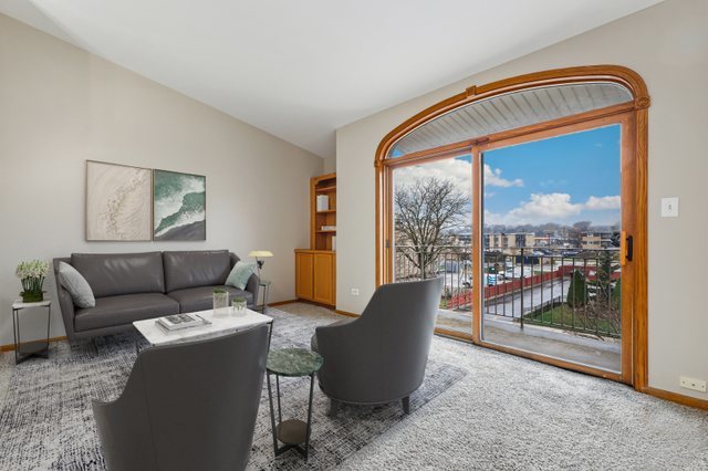 9437 S 79th Avenue Unit: 304